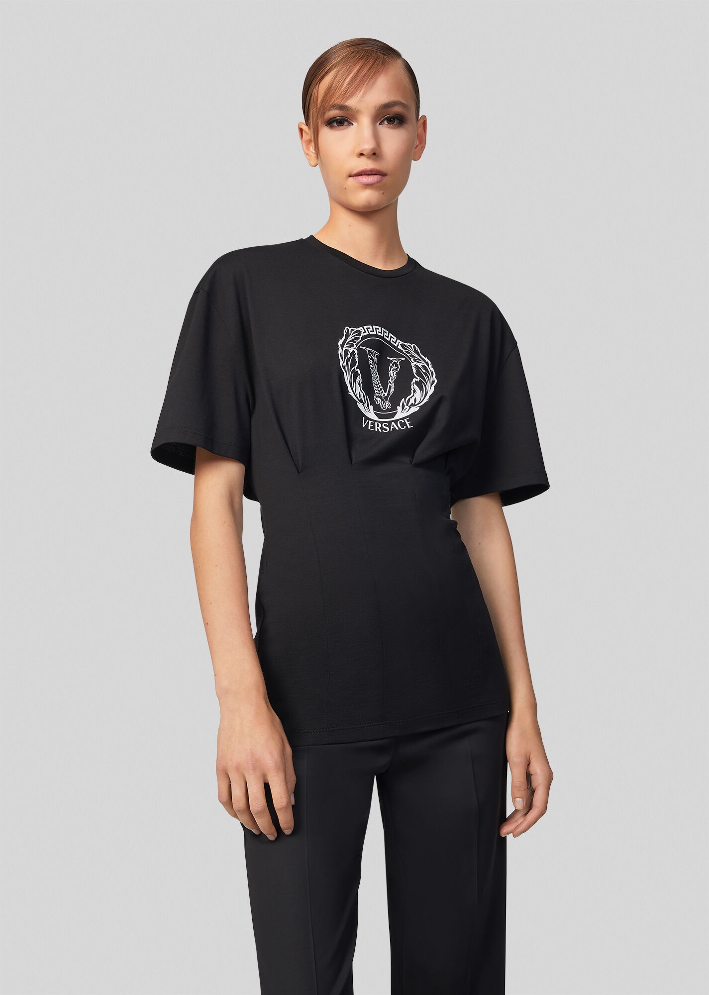 Virtus Crest Motif T-Shirt - 2