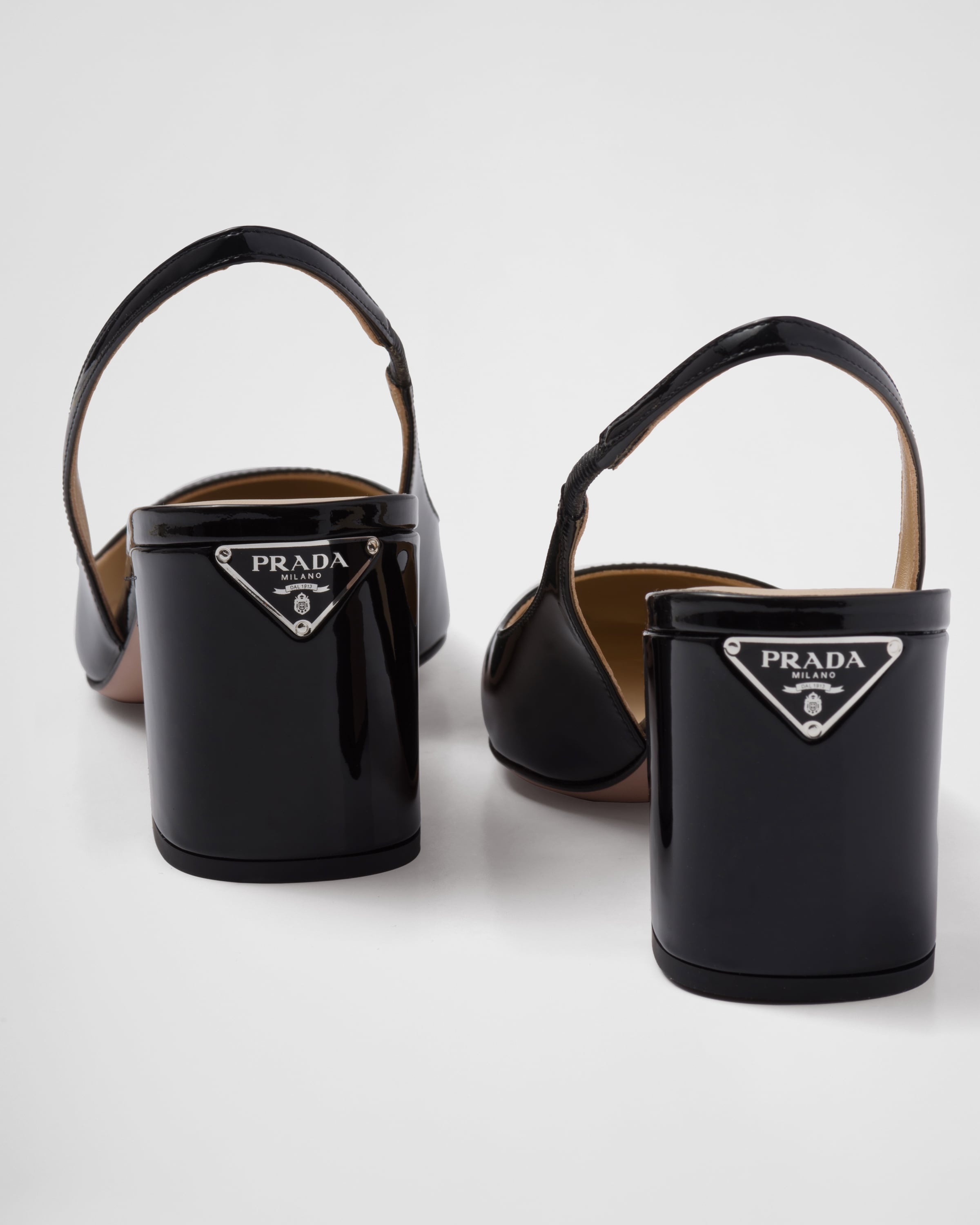 Patent-leather slingback pumps - 7