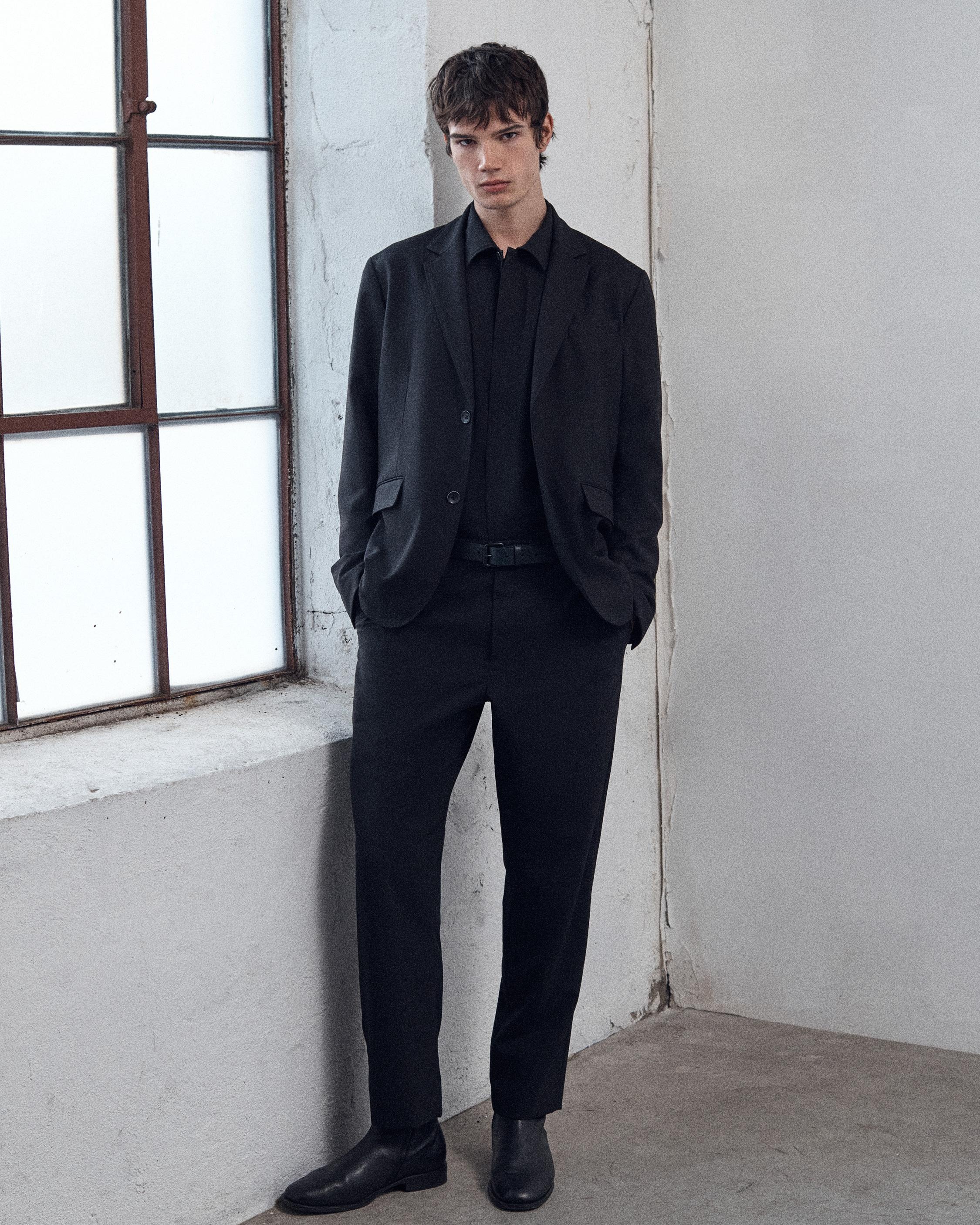 Butler Japanese Wool-Blend Ripstop Blazer - 2