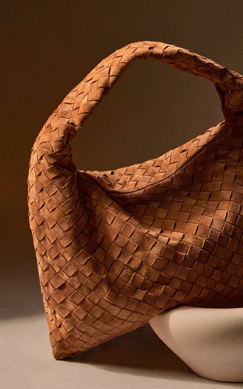 Bottega Veneta Small Hop Intrecciato Suede Bag brown outlook