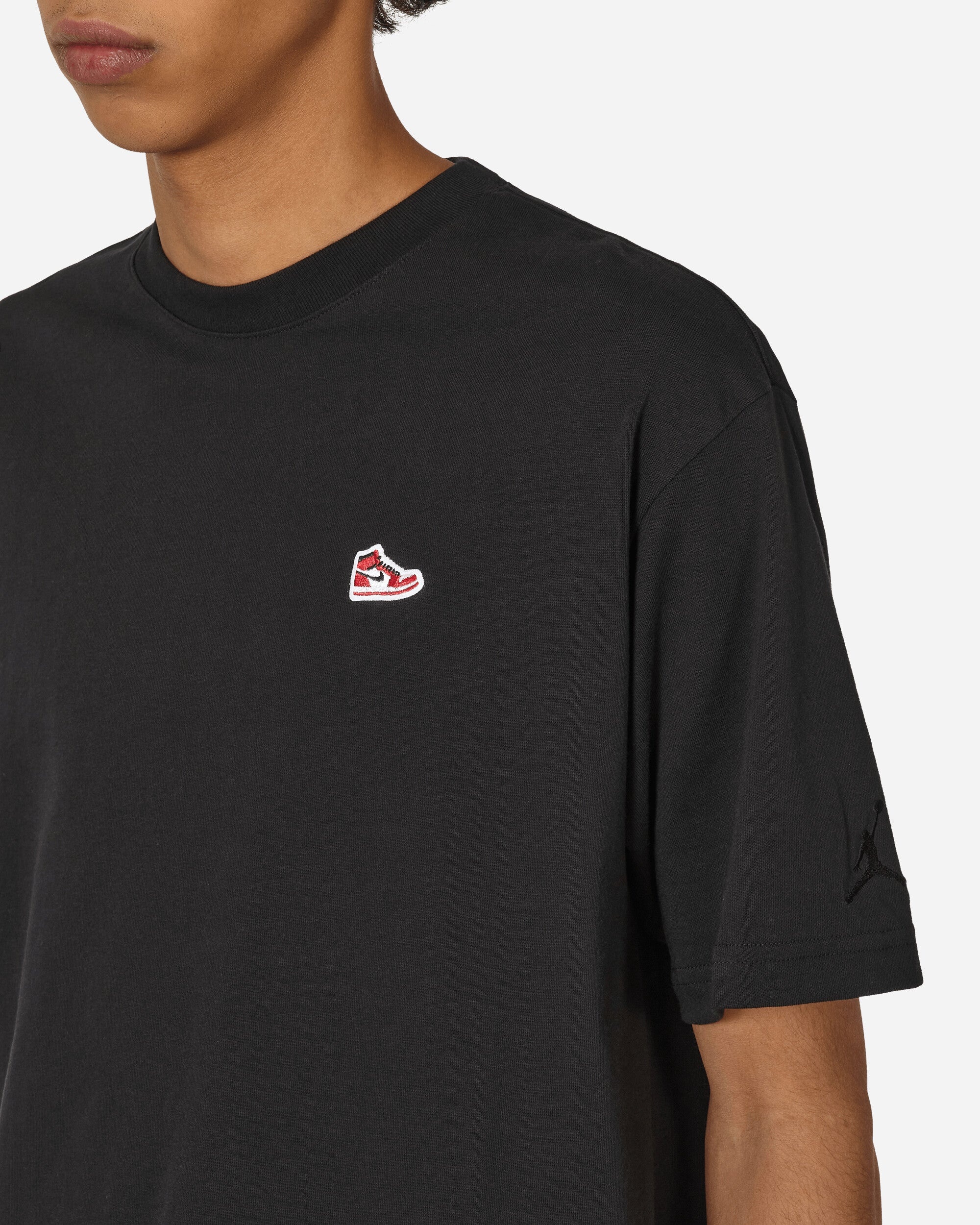 ★NIKE★JORDAN BRAND SNEAKER PATCH T-シャツ★追跡可 Jordan Brand Men's Sneaker Patch T-Shirt. Nike ID