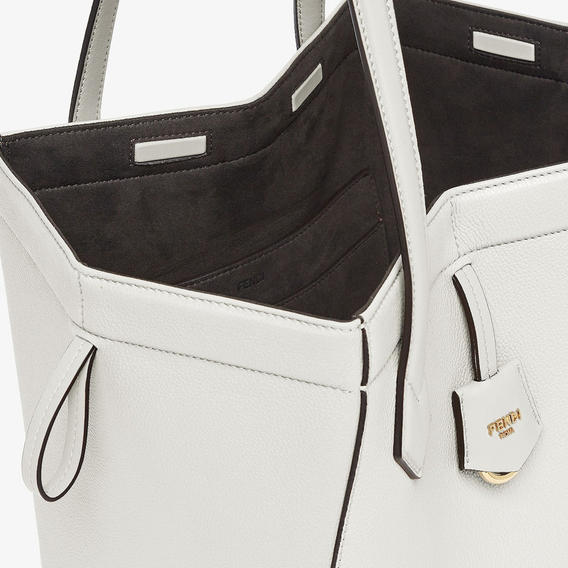 FENDI Fendi Origami Medium outlook