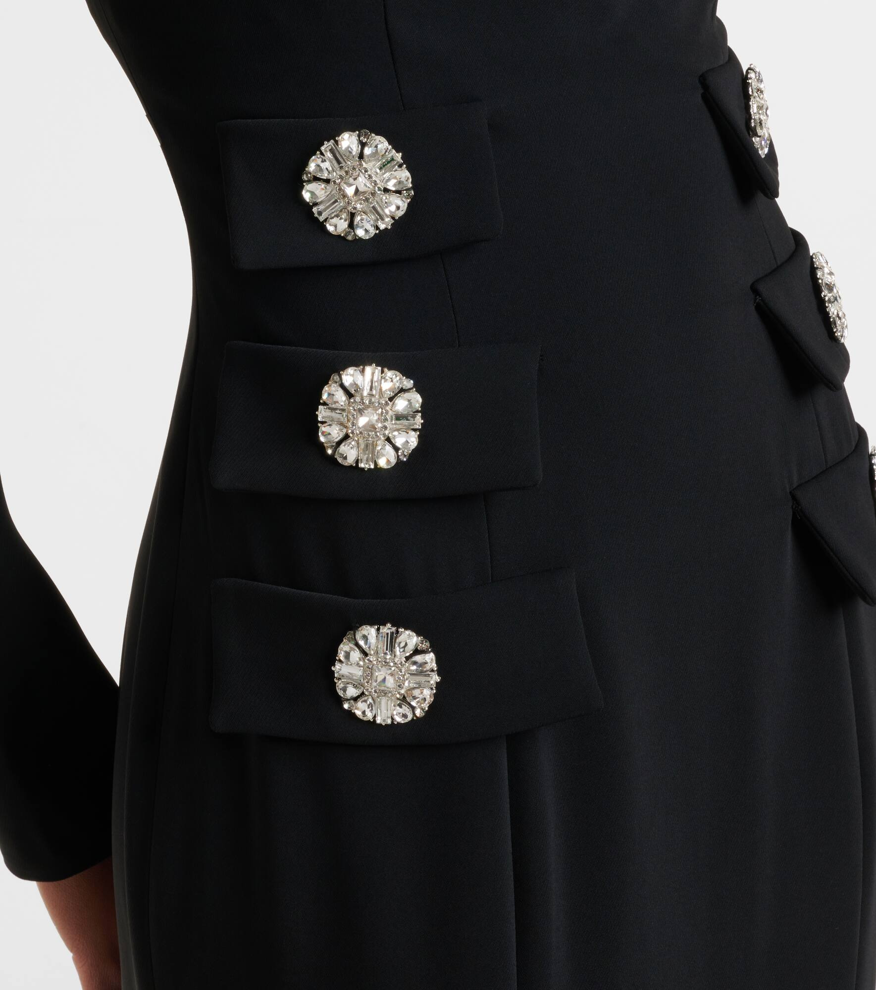 Embellished gown - 5