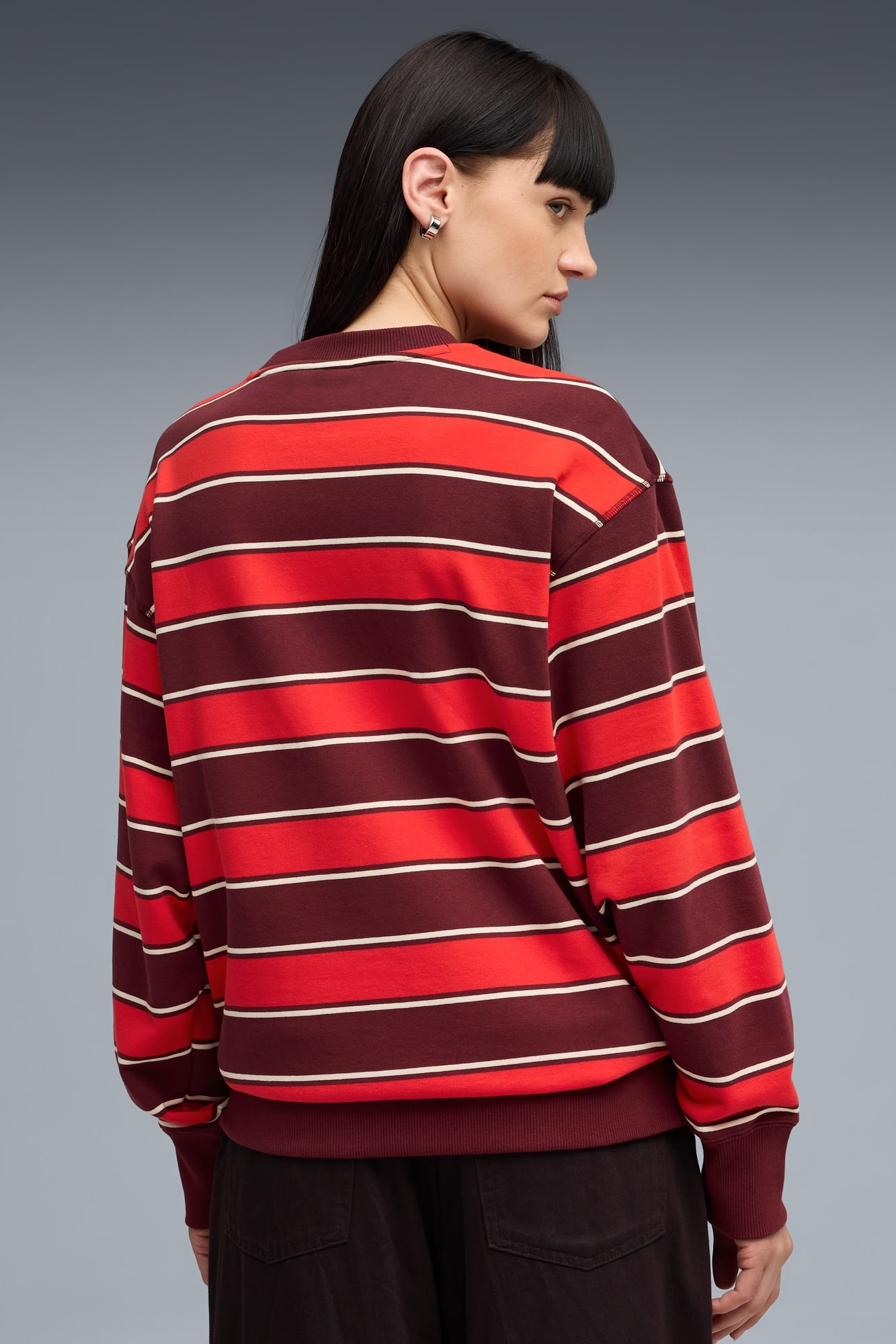 Premium ESS Stripe Crew Unisex - 6