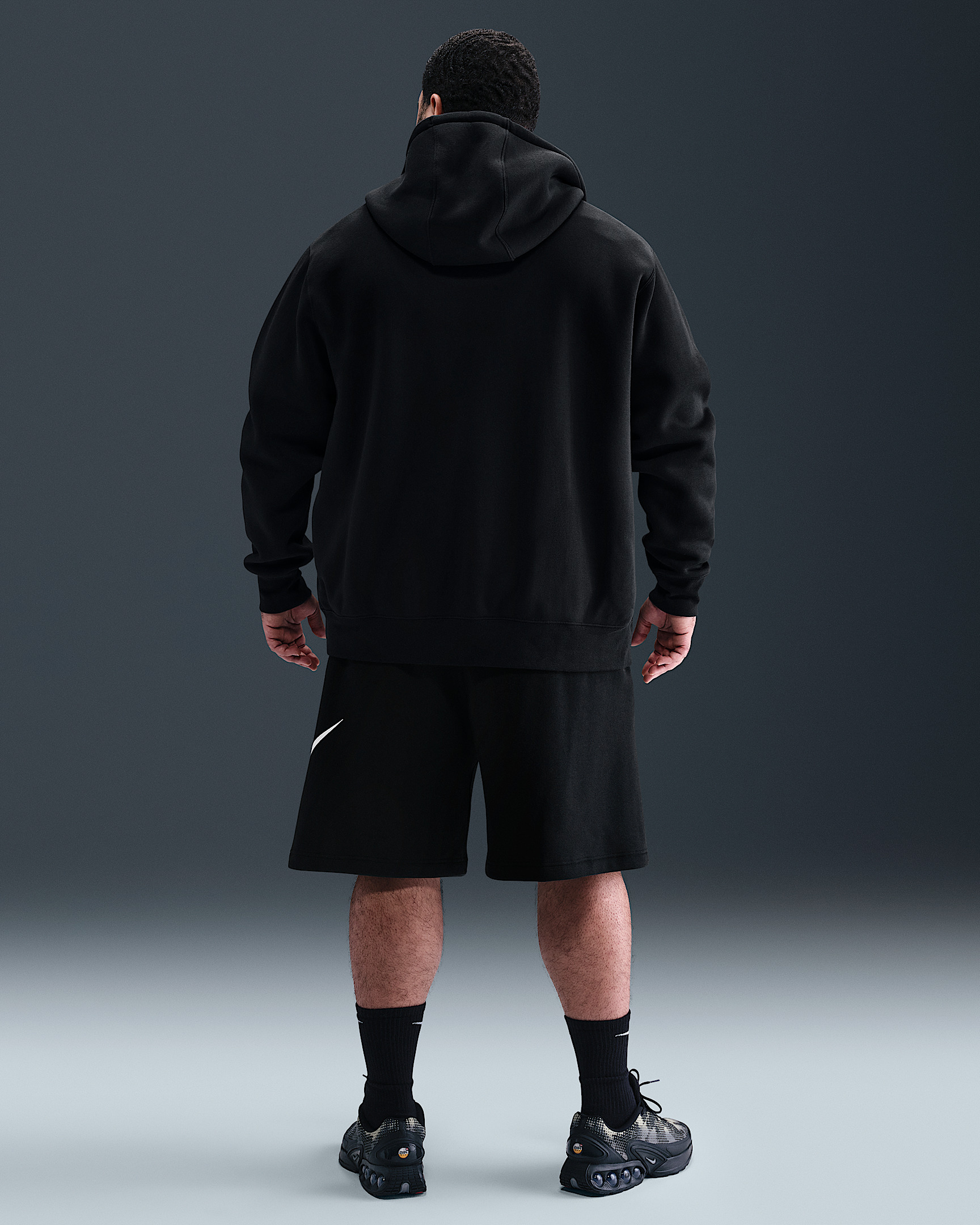 Nike Club Men's Fleece Shorts - 9