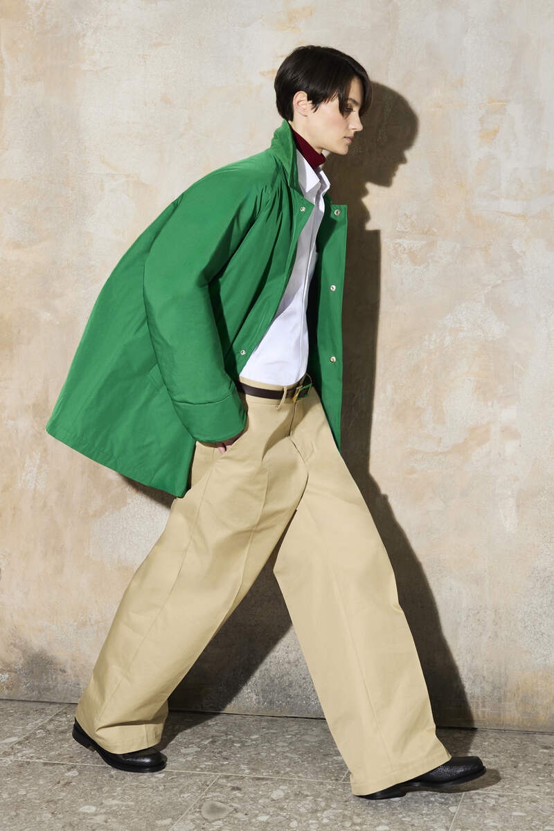 PUFFY RAIN COAT - 6