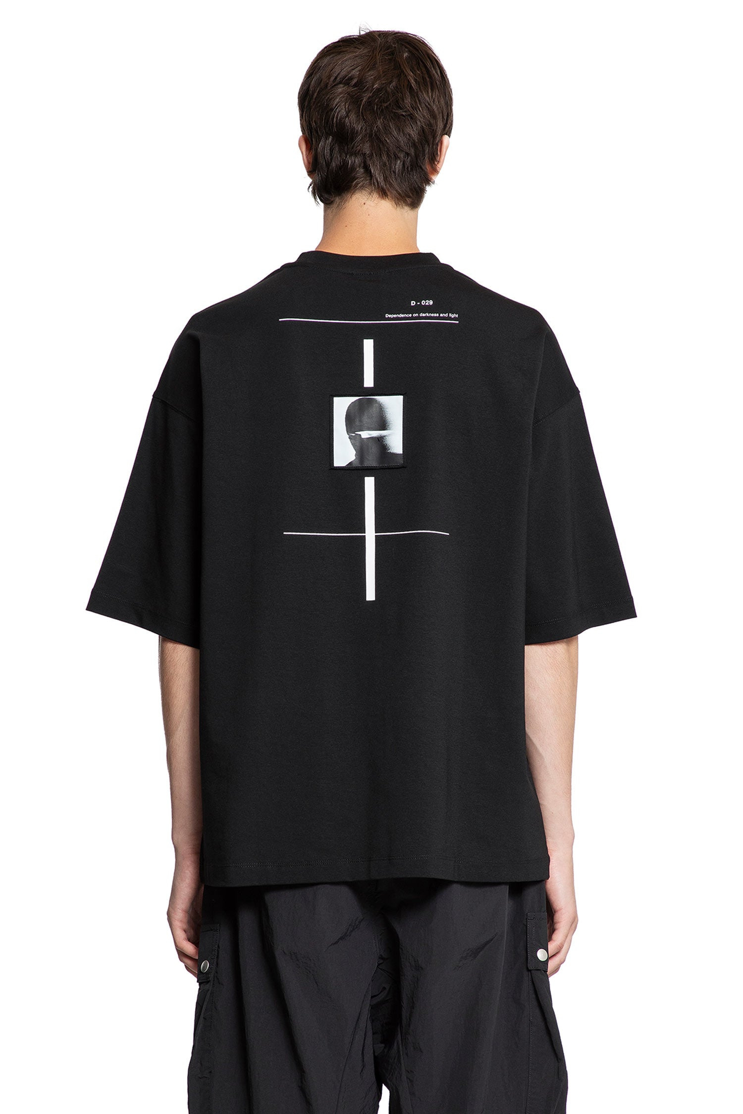 D-029-T-Shirt - 3