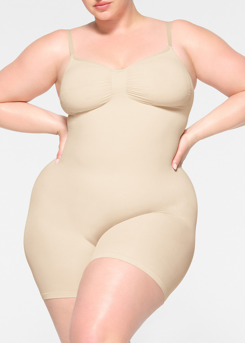 SKIMS Skims Seamless Sculpt Mid-thigh Bodysuit outlook