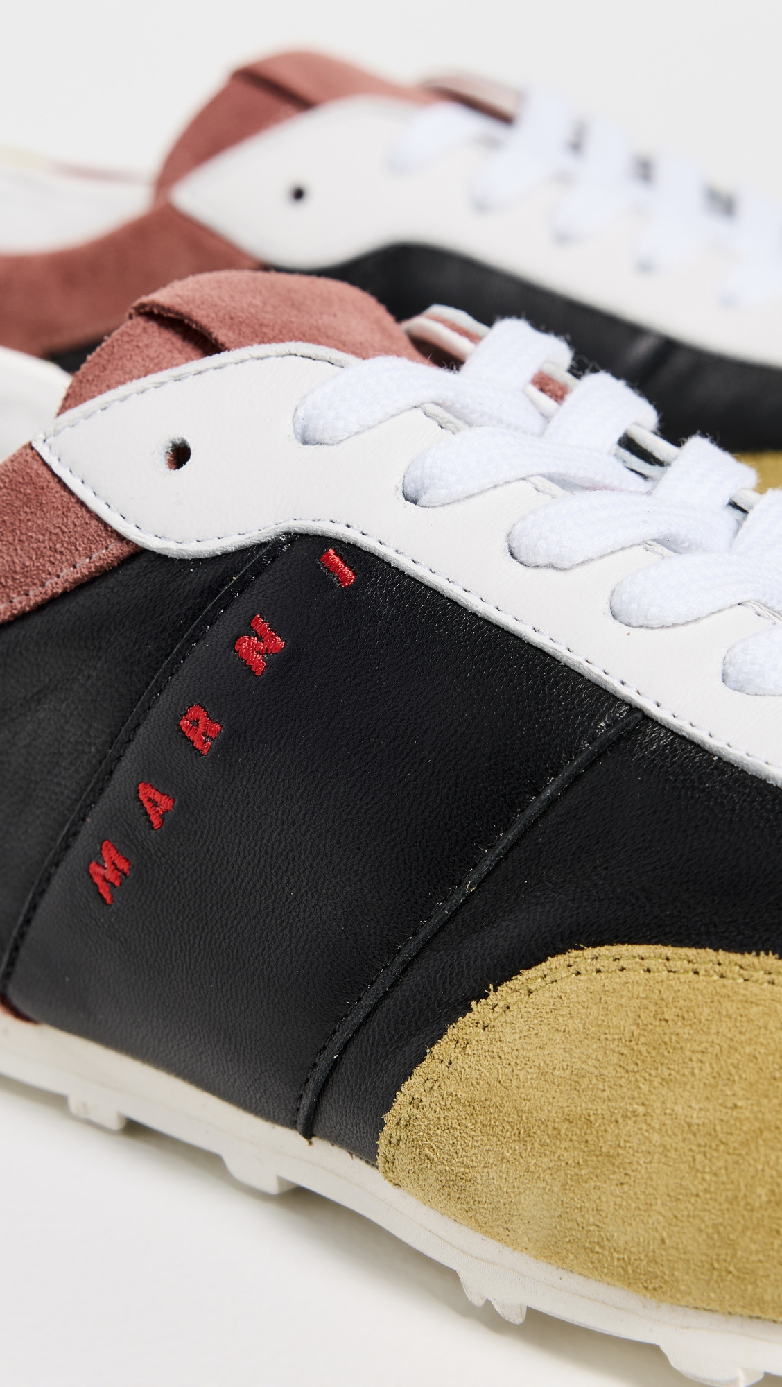 Sneakers - 5