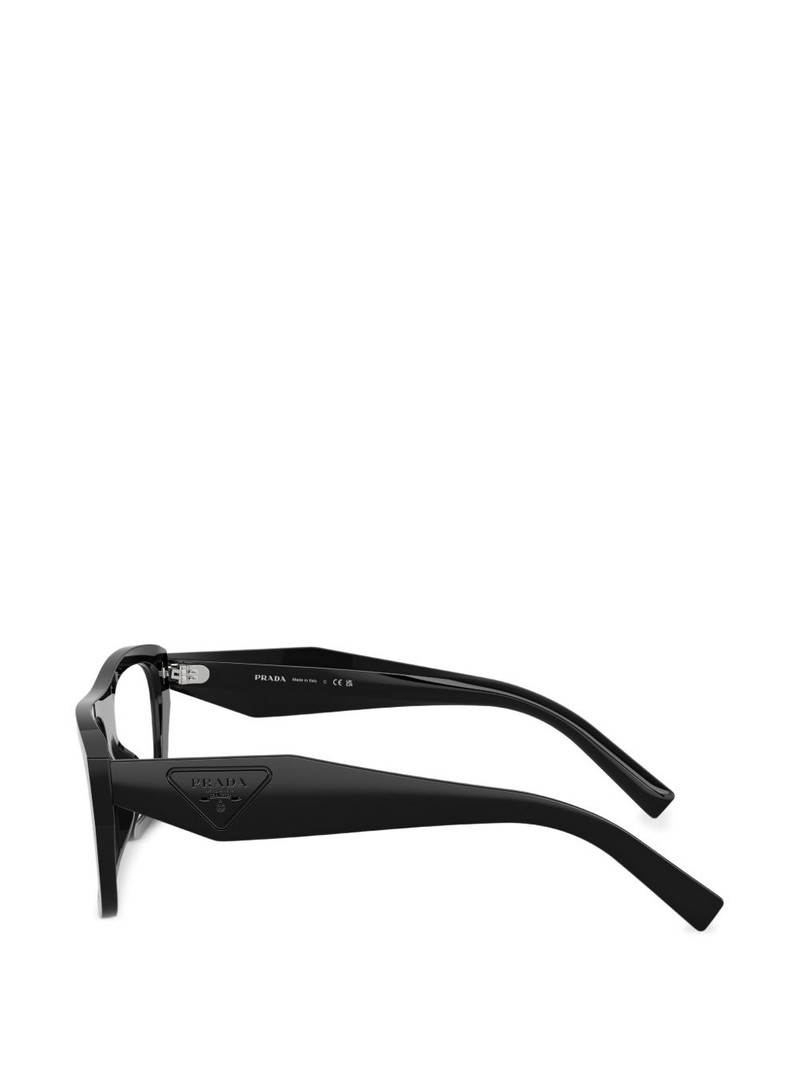 logo-detail glasses 3
