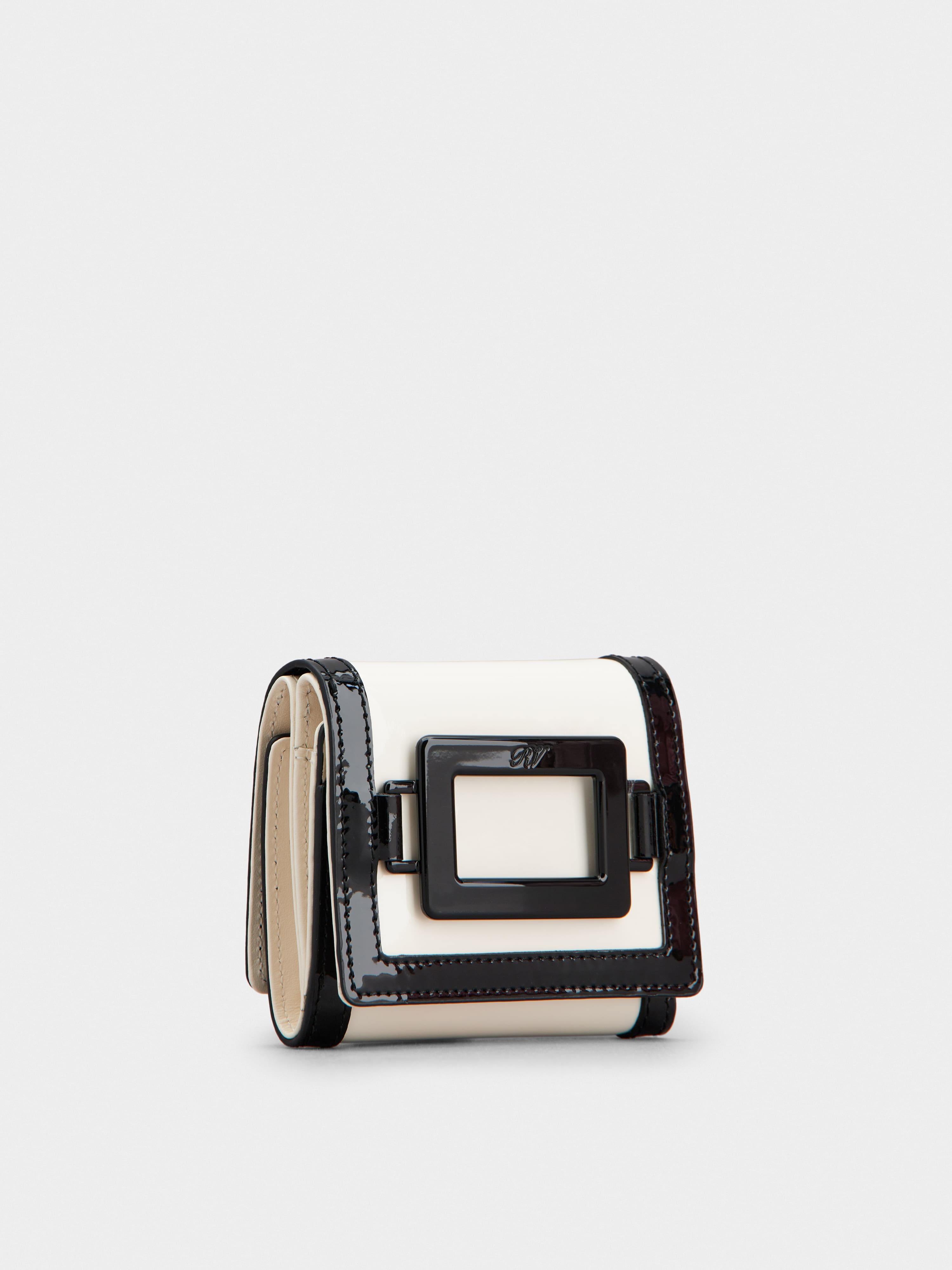 Belle Vivier Lacquered Buckle Wallet in Patent Leather - 2
