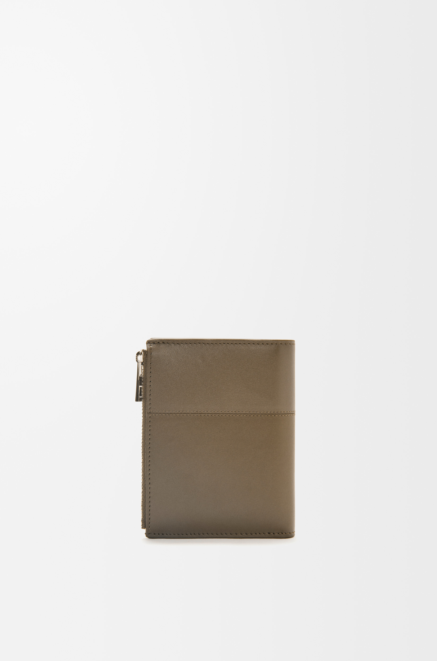 Slim compact wallet in shiny calfskin - 4