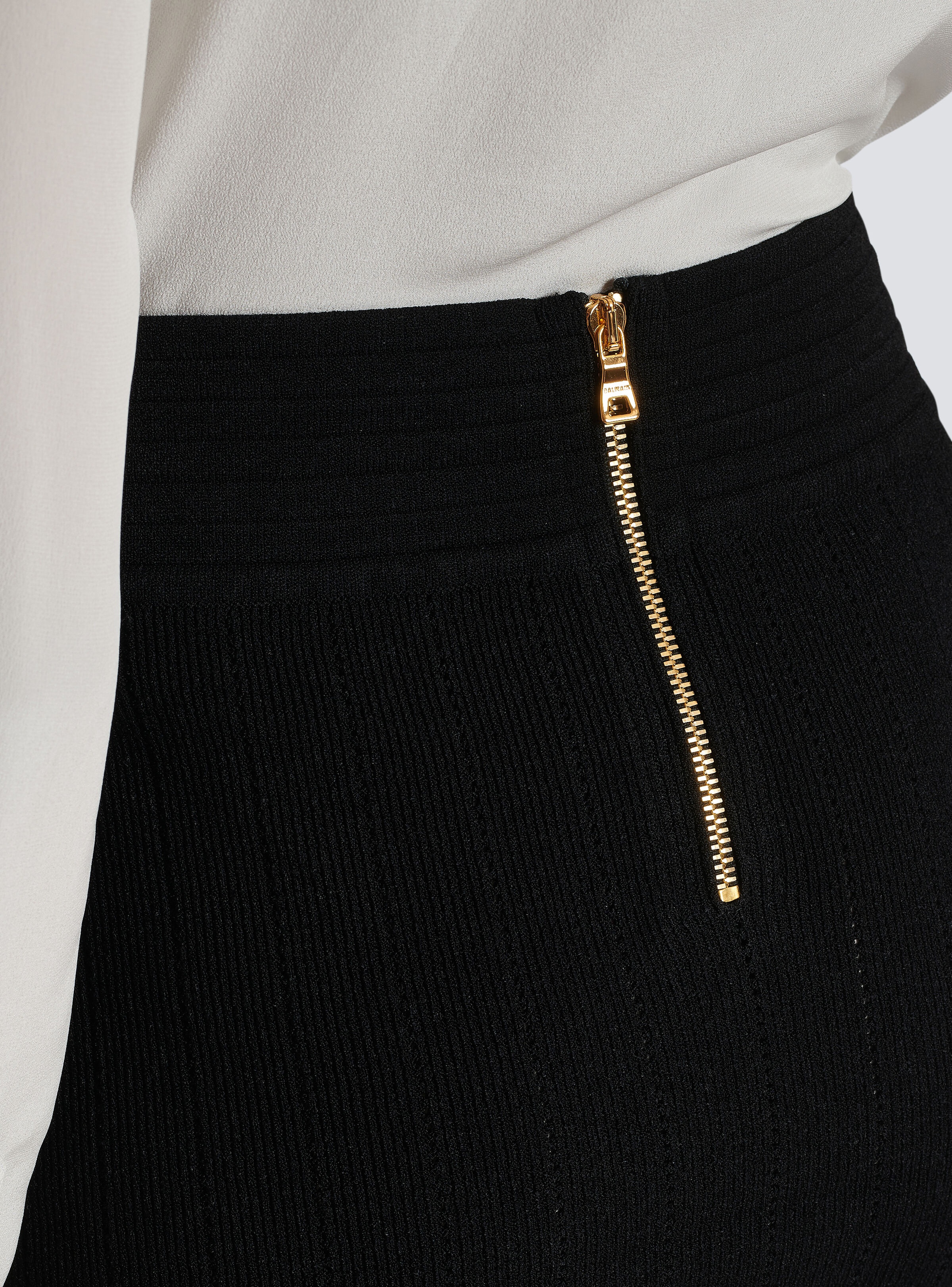 Short knit skirt - 6