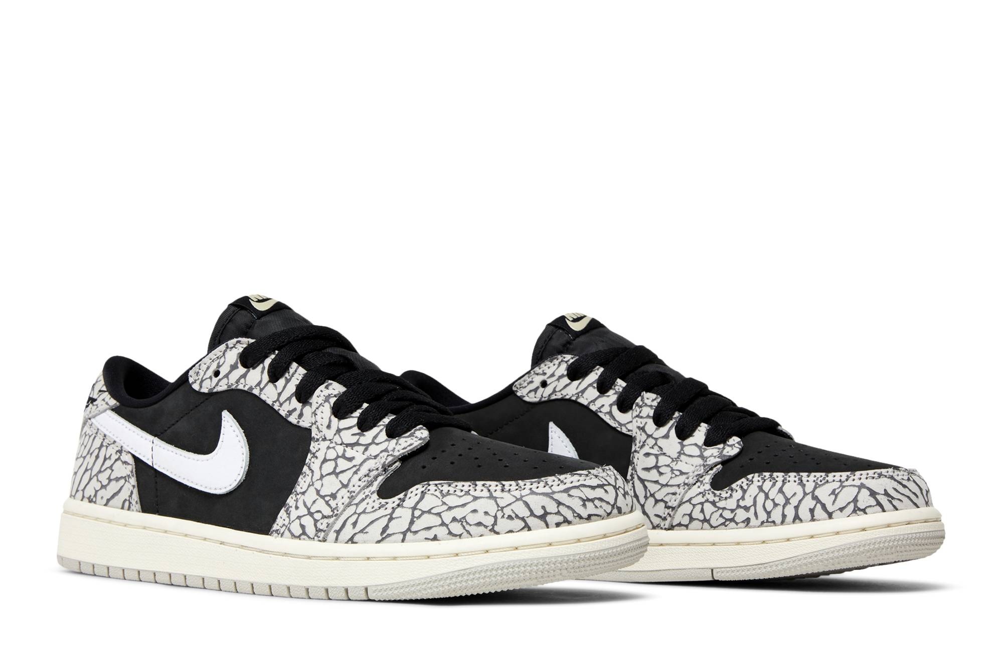 Wmns Air Jordan 1 Retro Low OG 'Black Cement' - 8