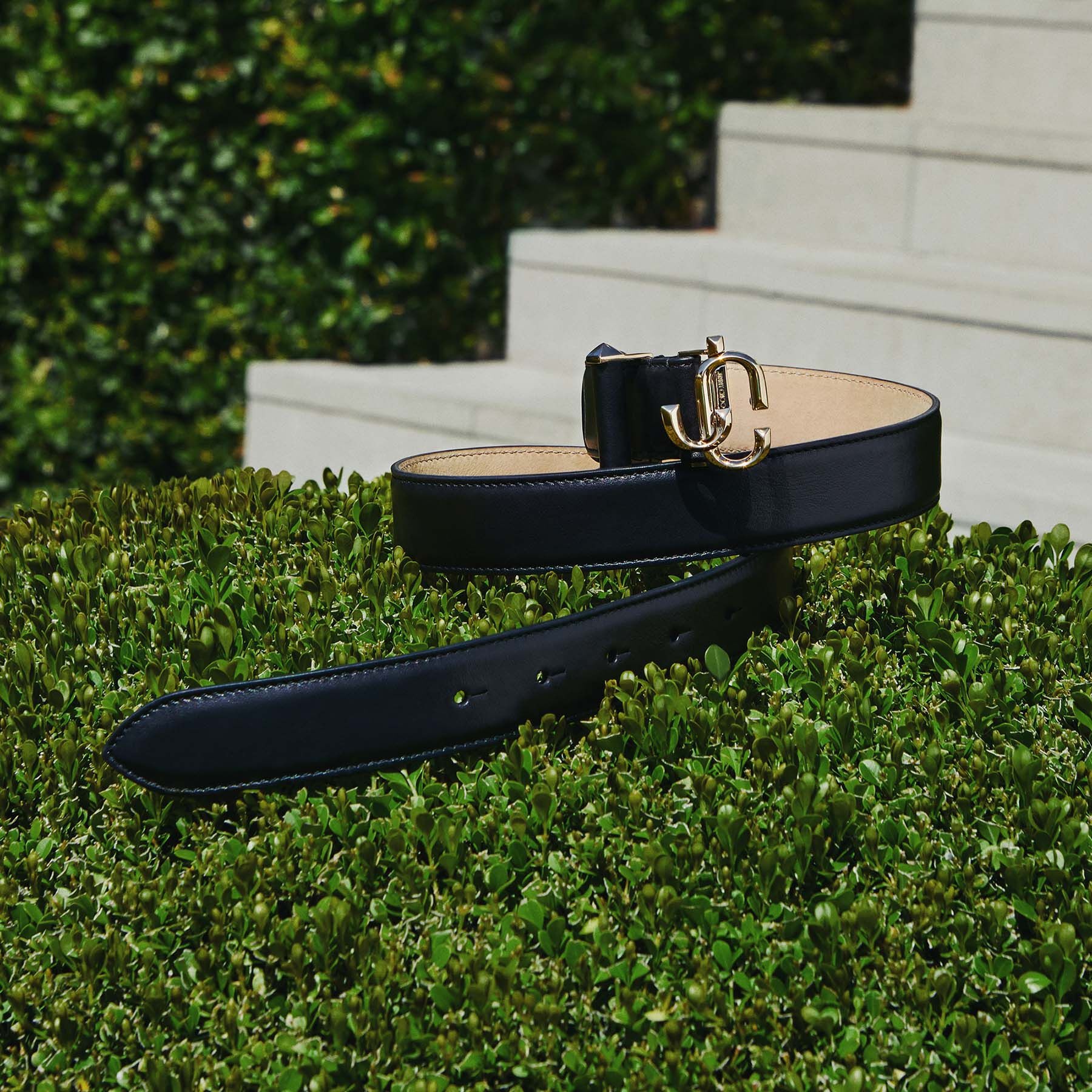 JC-Bar Belt
Black Soft Shiny Calf Leather Belt with Light Gold JC Emblem - 4