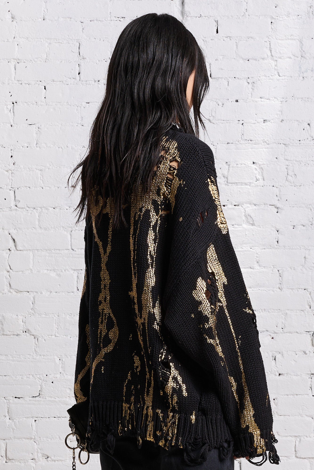 OVERSIZED SWEATER - GOLD SPLATTERED BLACK - 7