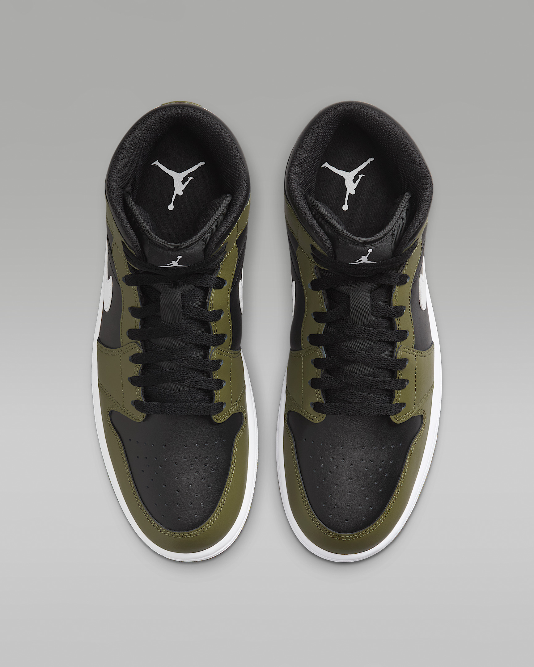 Air Jordan 1 Mid Men's Shoes - 4