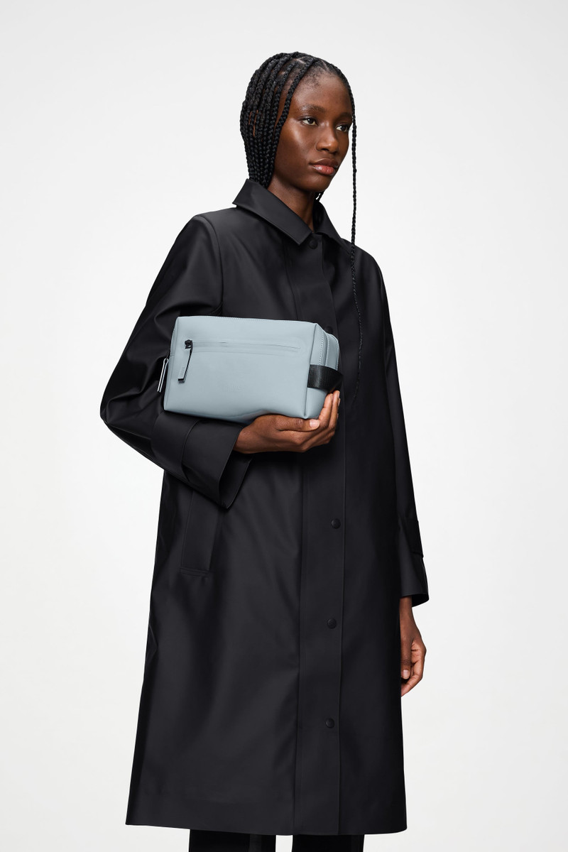 2 Zip Wash Bag 3