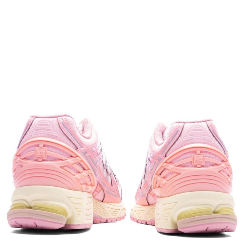 New Balance 1906U 'JADE PACK' - SHELL PINK outlook