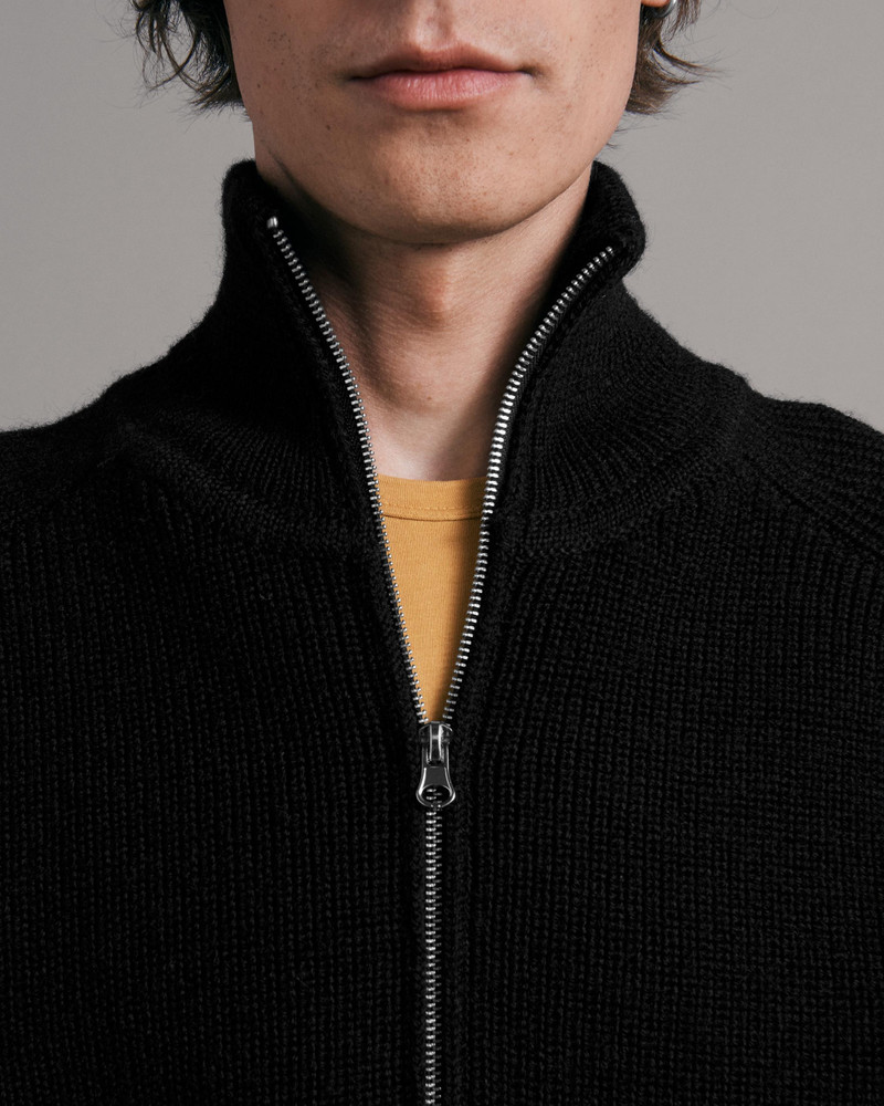 Andrew Merino Rib Sweater
Classic Fit Sweater 6