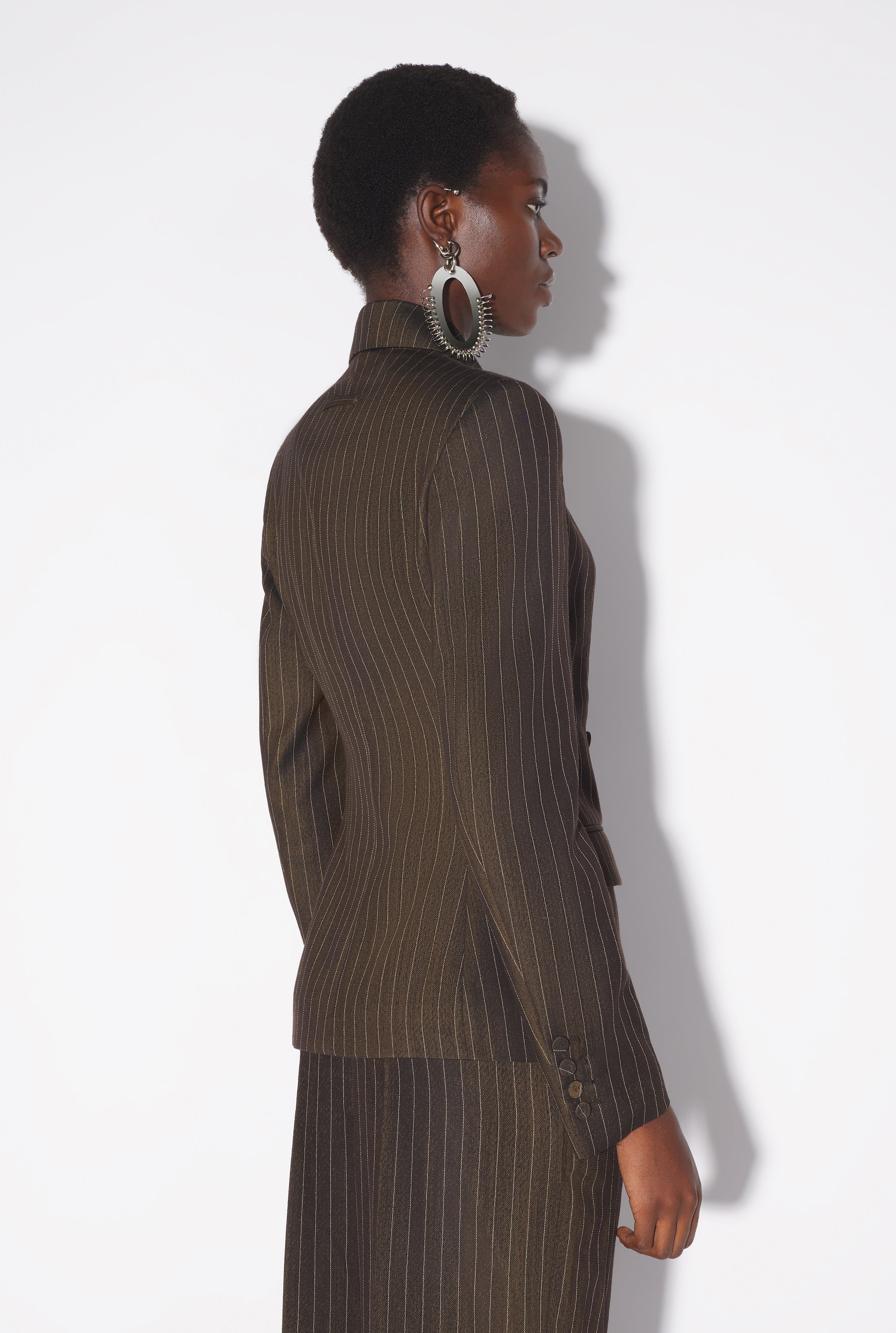 THE SUIT JACKET - 5