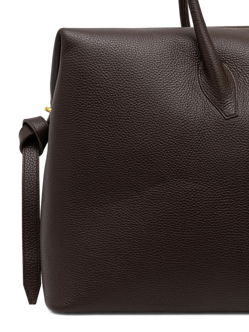 Brioche knotted shoulder bag 3