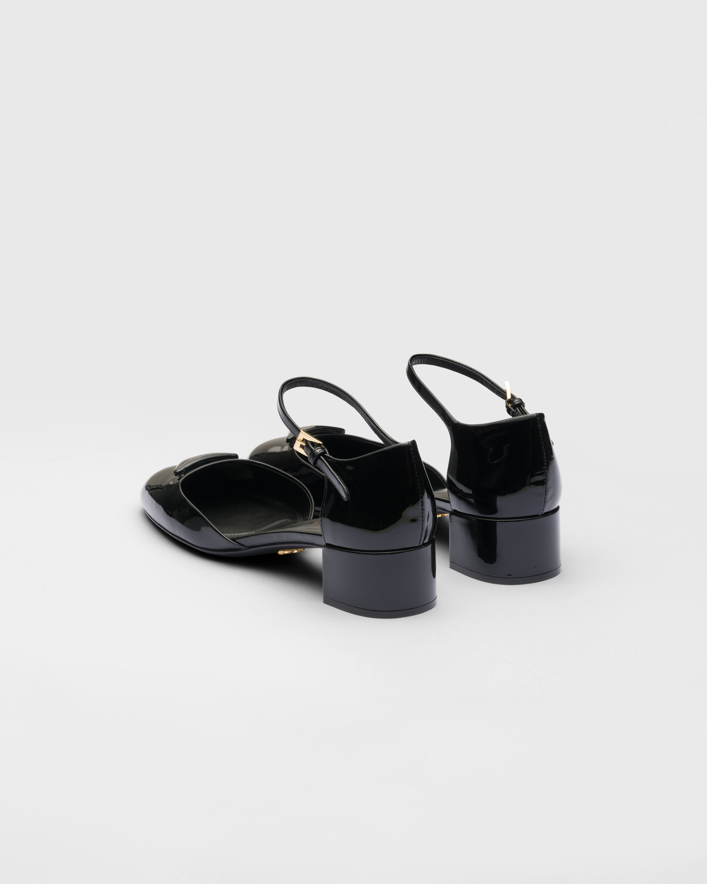 Patent leather pumps - 5