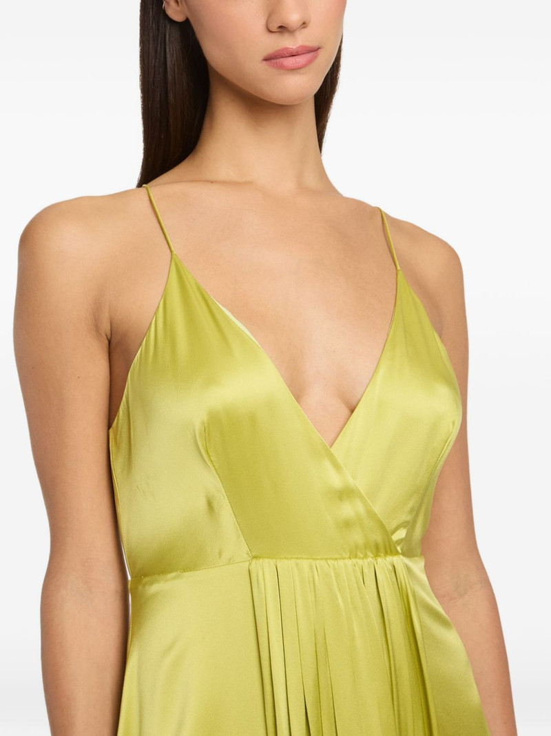 V-neck pleated dress 5
