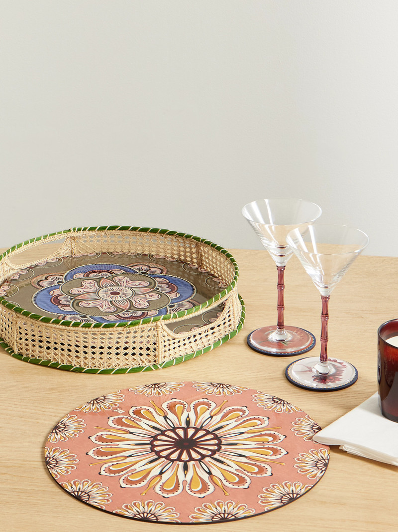 La DoubleJ Raffia Tray outlook