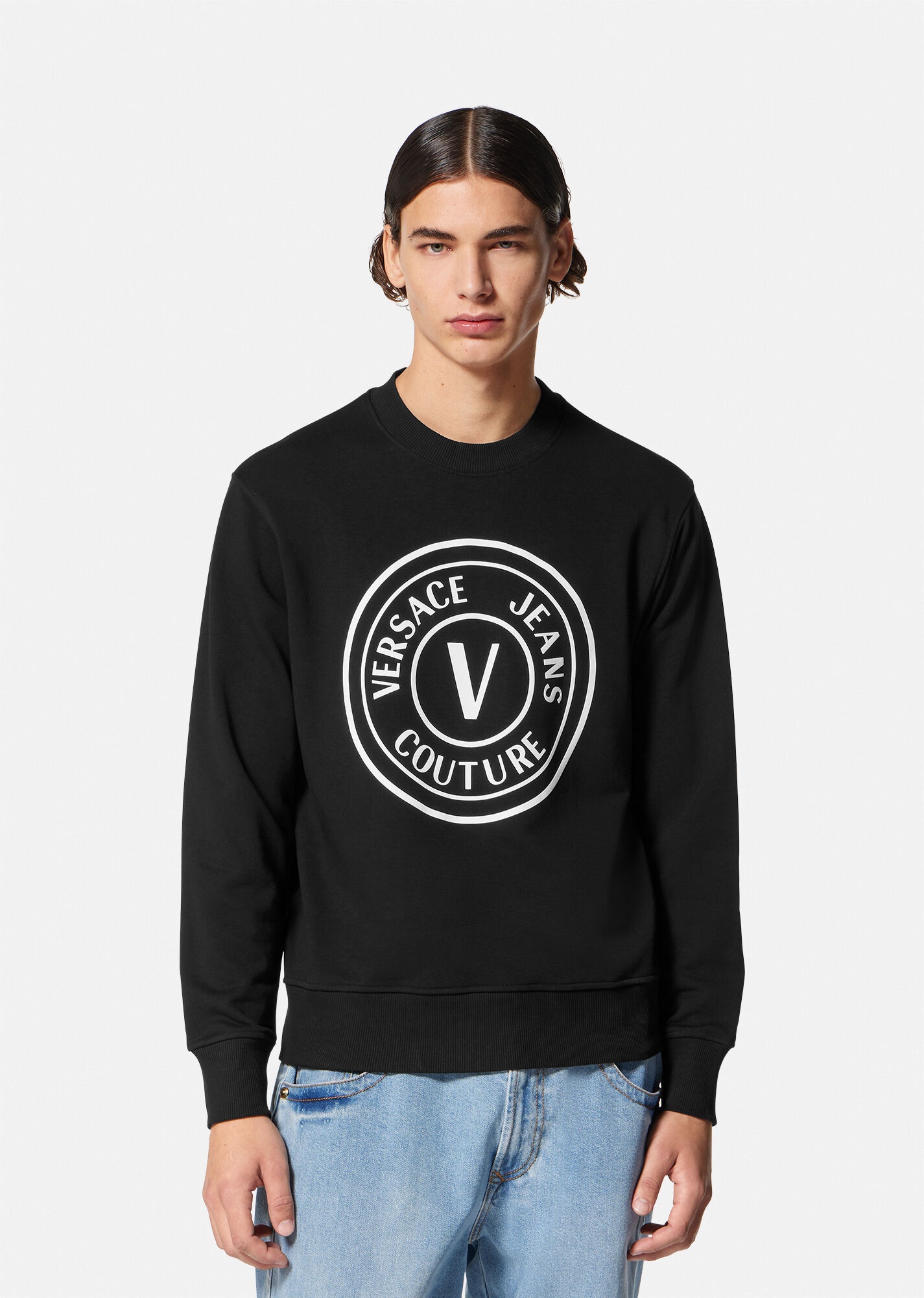 V-Emblem Sweatshirt - 3