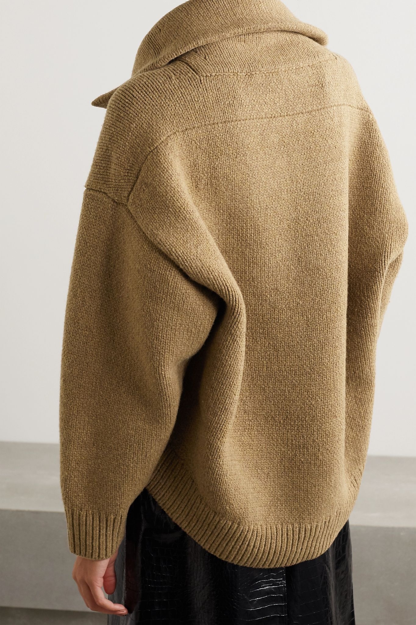 Oversized wool-blend sweater - 3