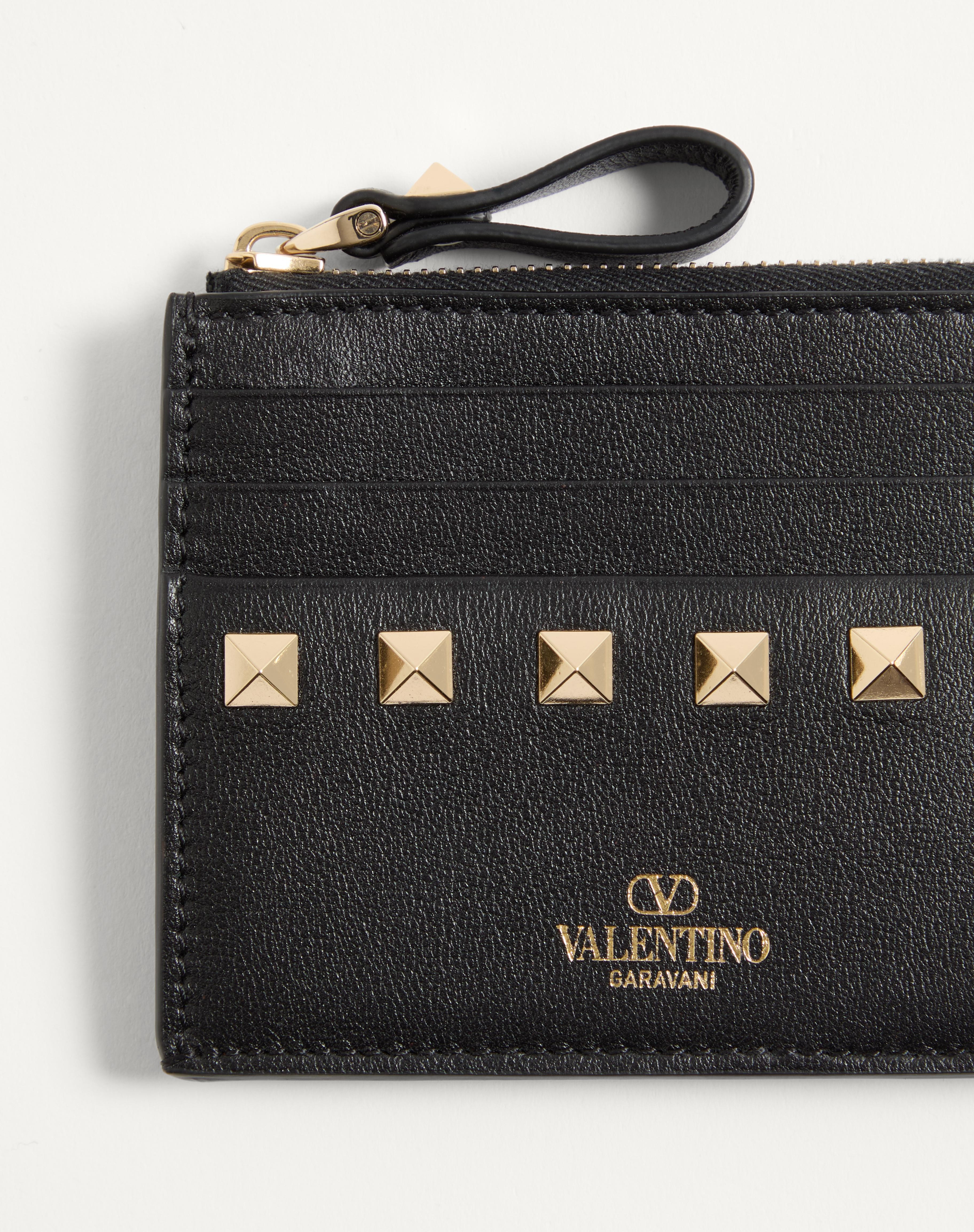 ROCKSTUD CALFSKIN CARDHOLDER WITH ZIPPER - 2