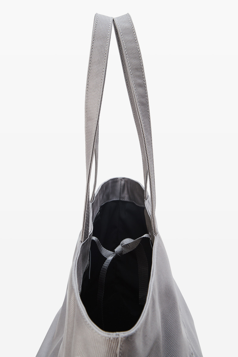 Punch Tote in Nylong Canvas Large 4