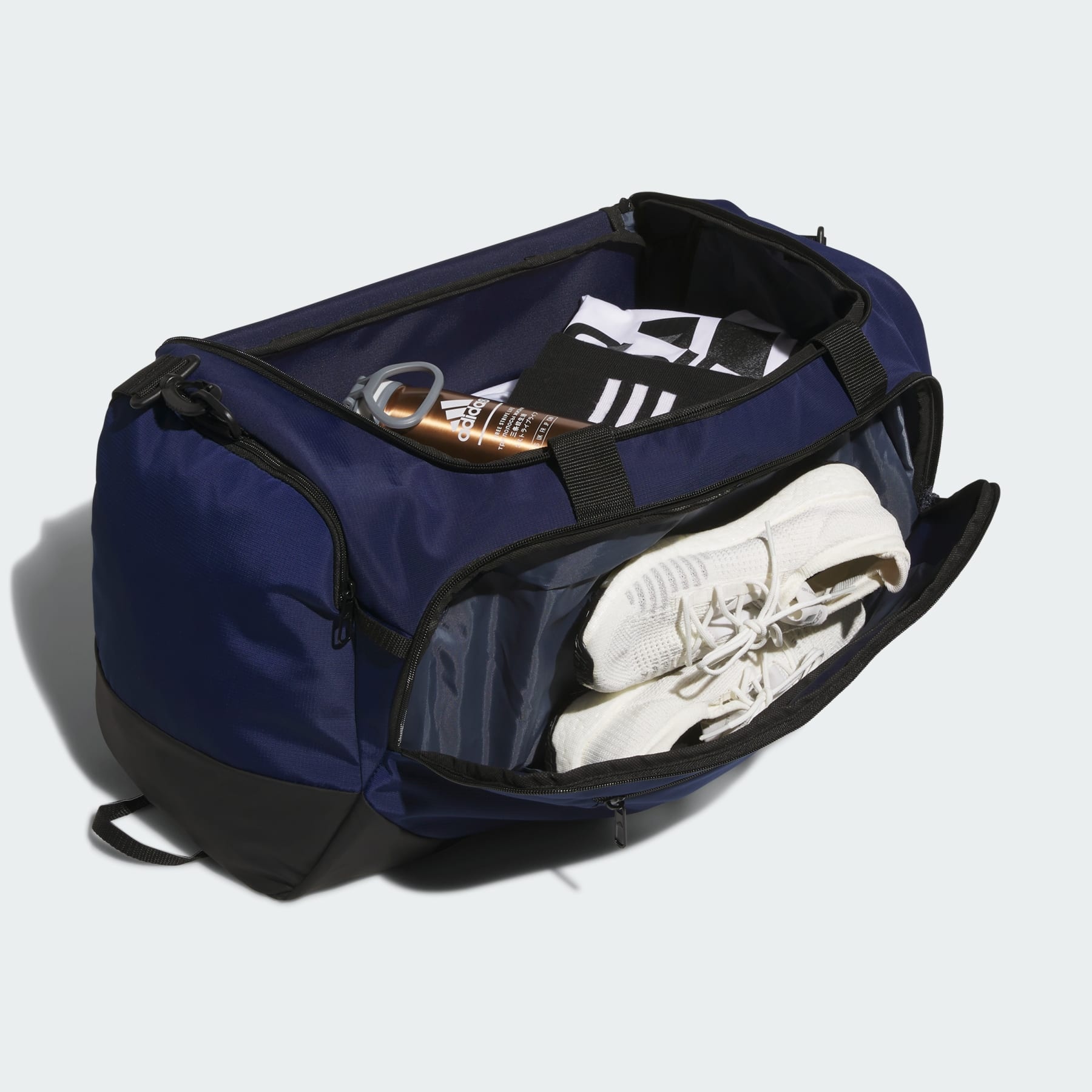 Defender 5 Medium Duffel Bag - 4