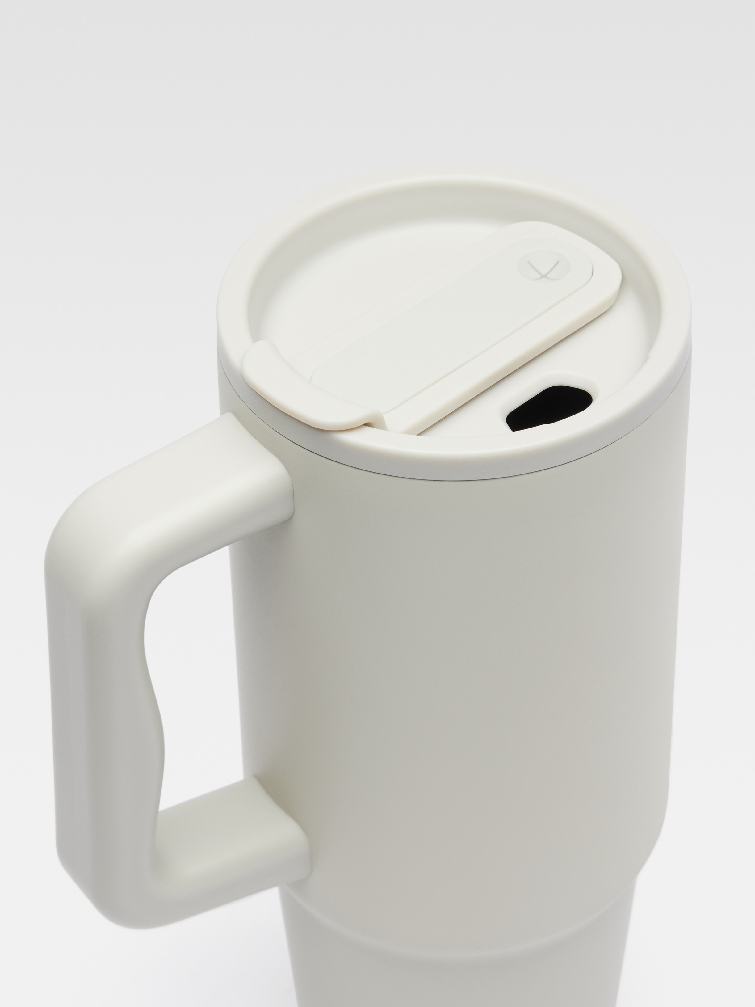 The sports bottle - 4