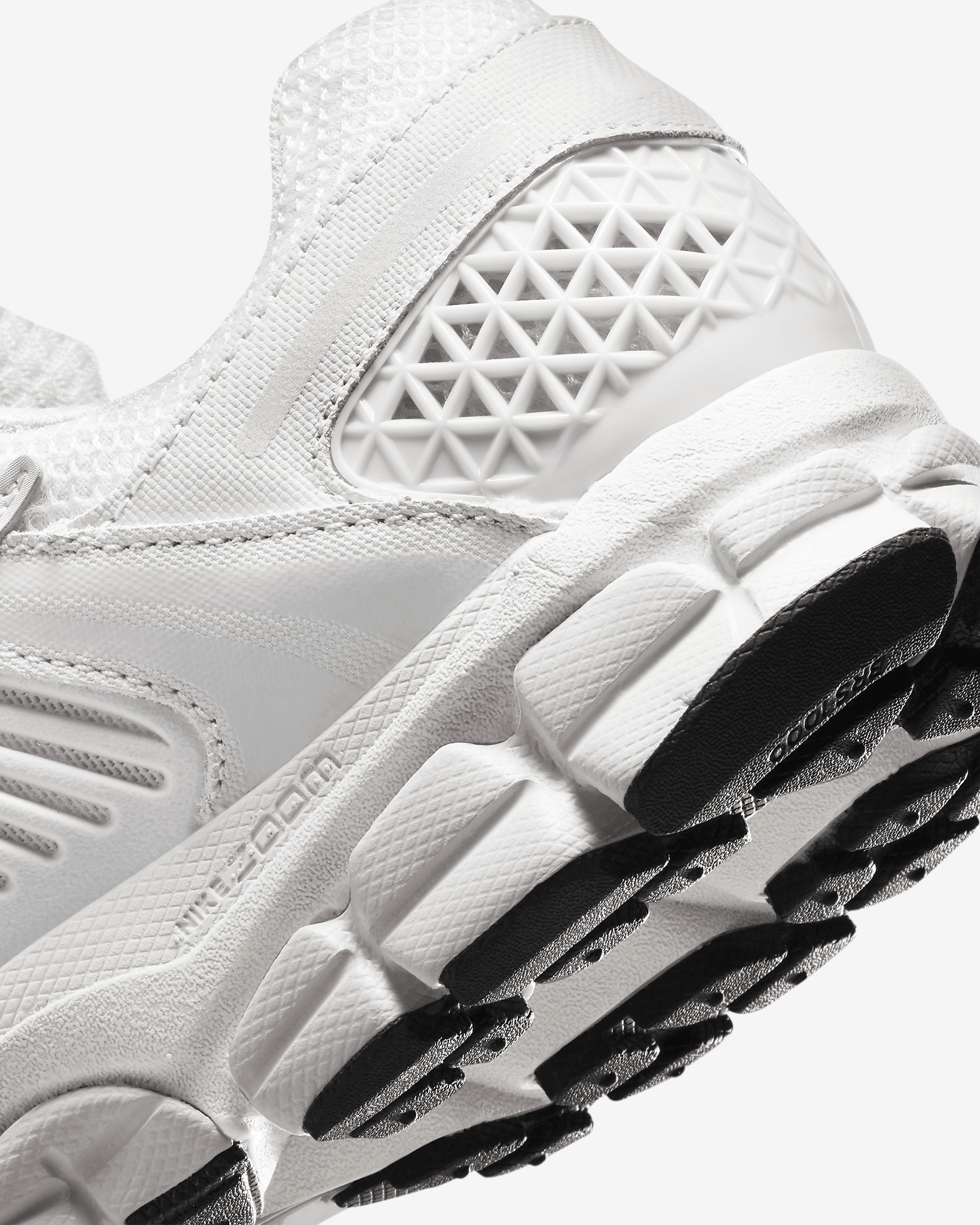 Nike Zoom Vomero 5 Women's Shoes - 9