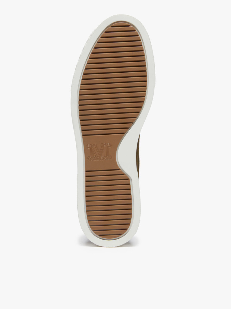 TIAF Suede slip-ons 4