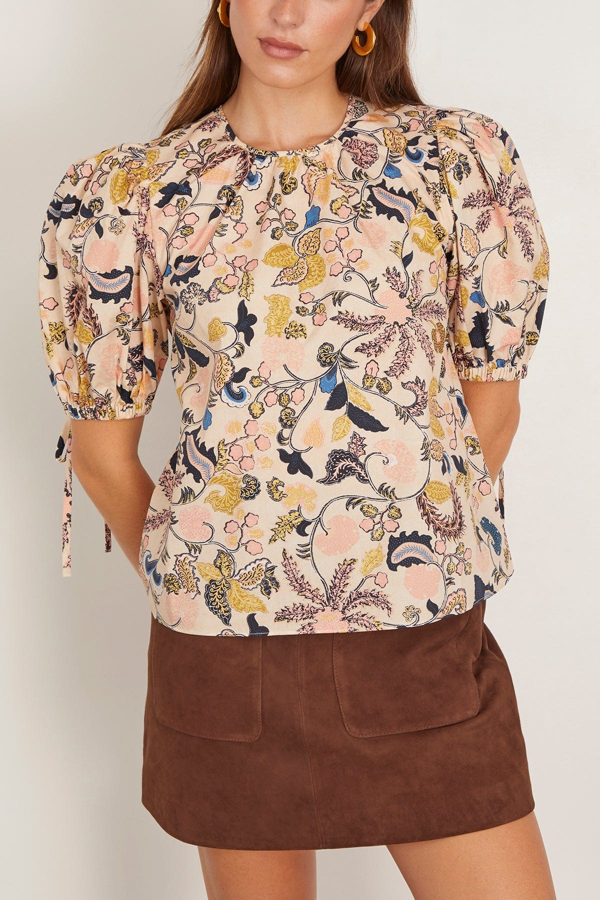 Coralie Short Sleeve Blouse in Magnolia - 3