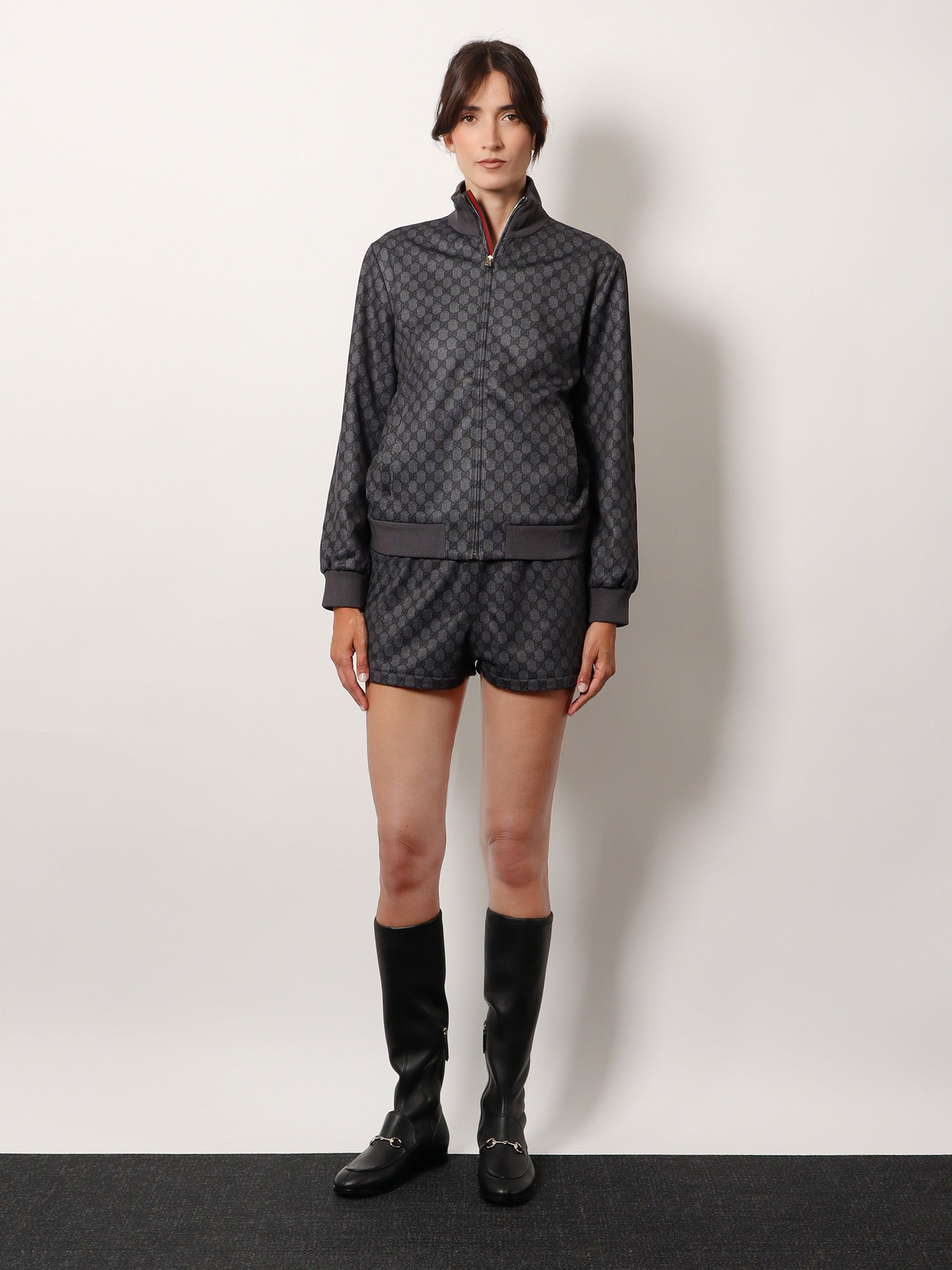 Gucci Women Gg Supreme Fabric Shorts - 2