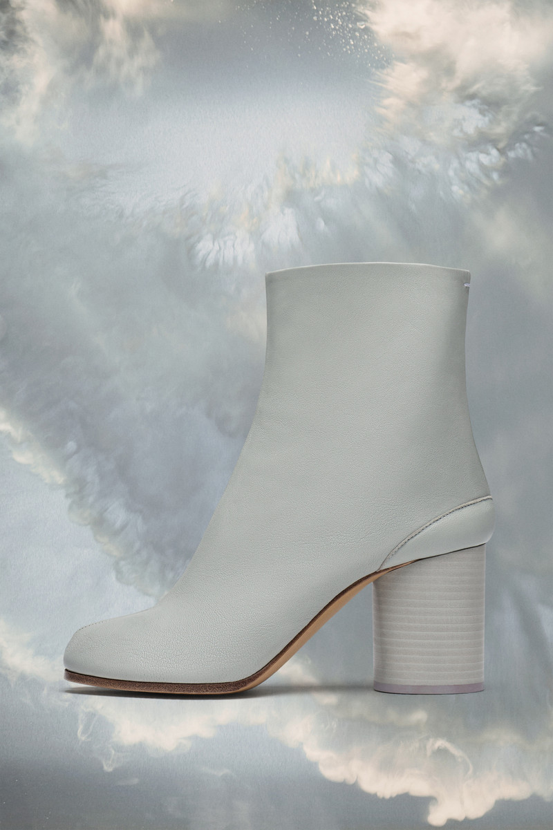 Maison Margiela Tabi ankle boots outlook