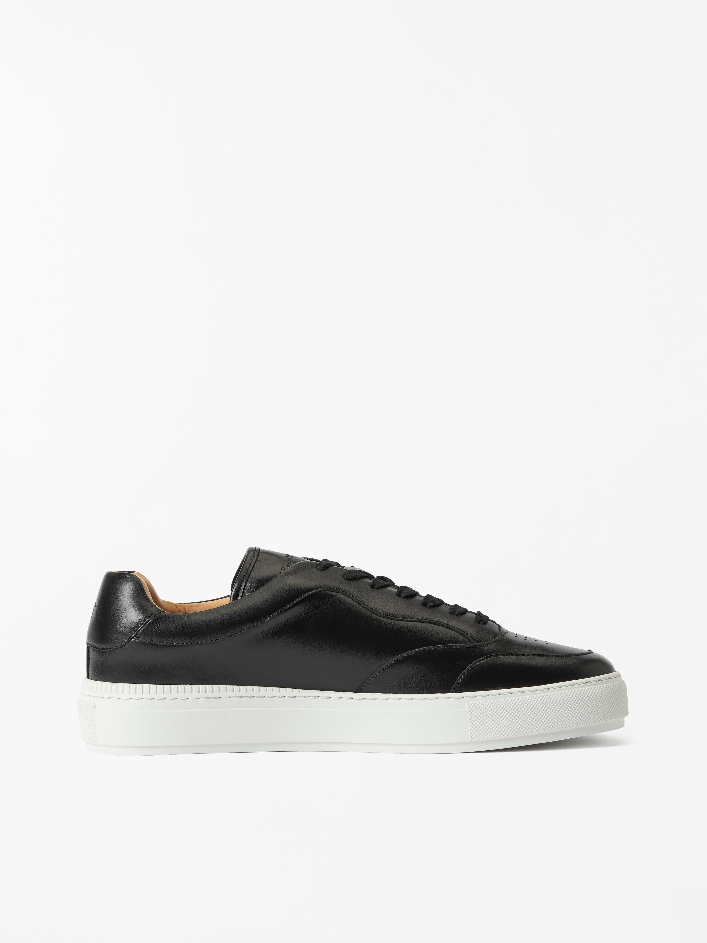 Nomme Sporty Sneakers - 1