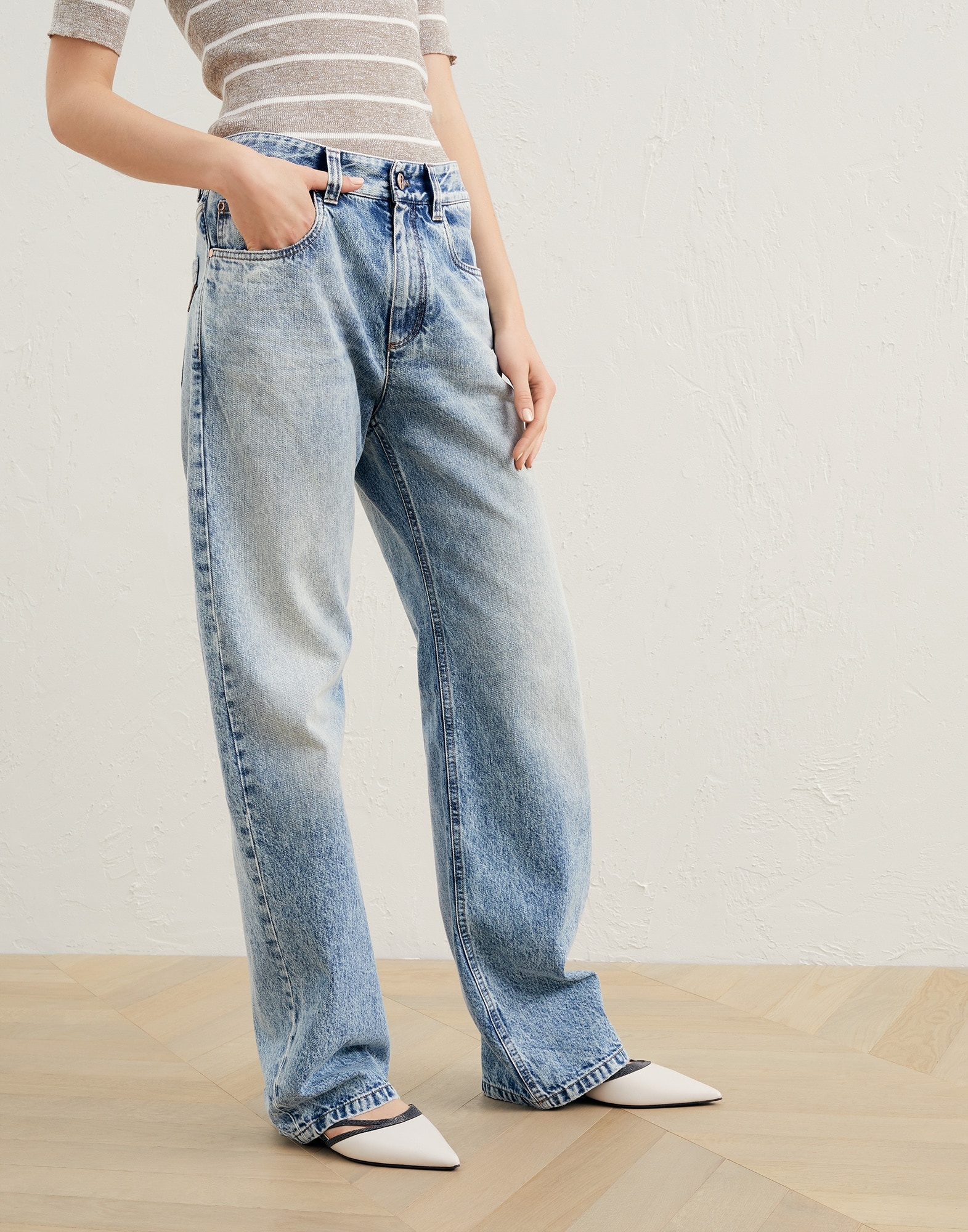 Authentic denim loose trousers with shiny tab - 1