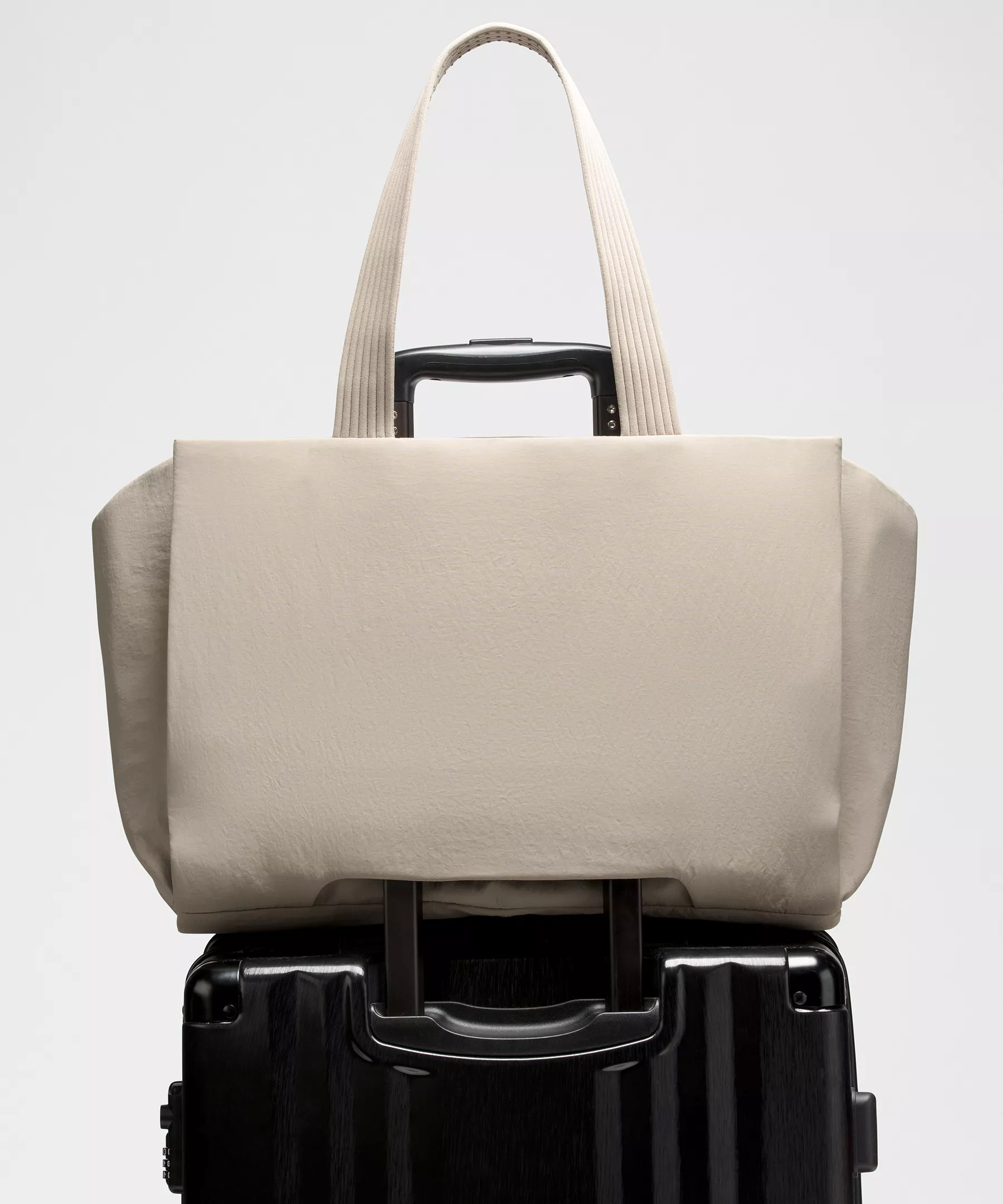 Triple Compartment Tote Bag 18L - 10
