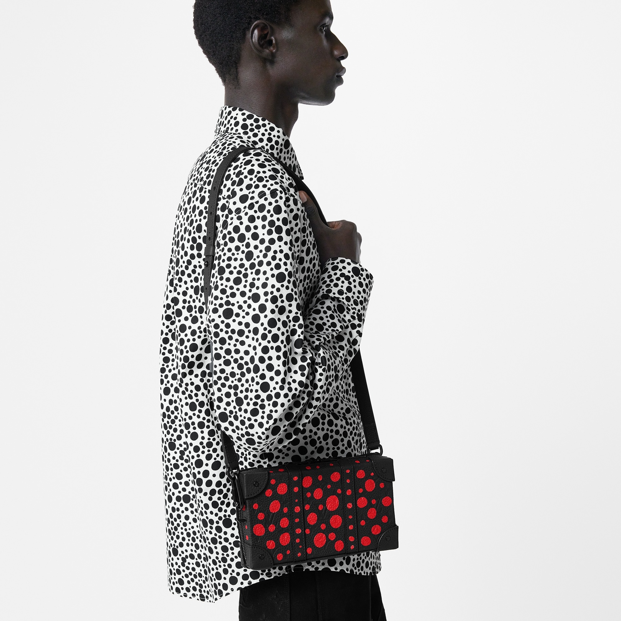 LV x YK Soft Trunk Wearable Wallet - 2