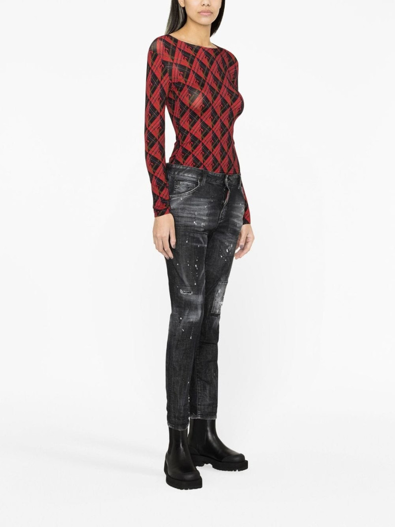 low-rise distressed skinny jeans 3