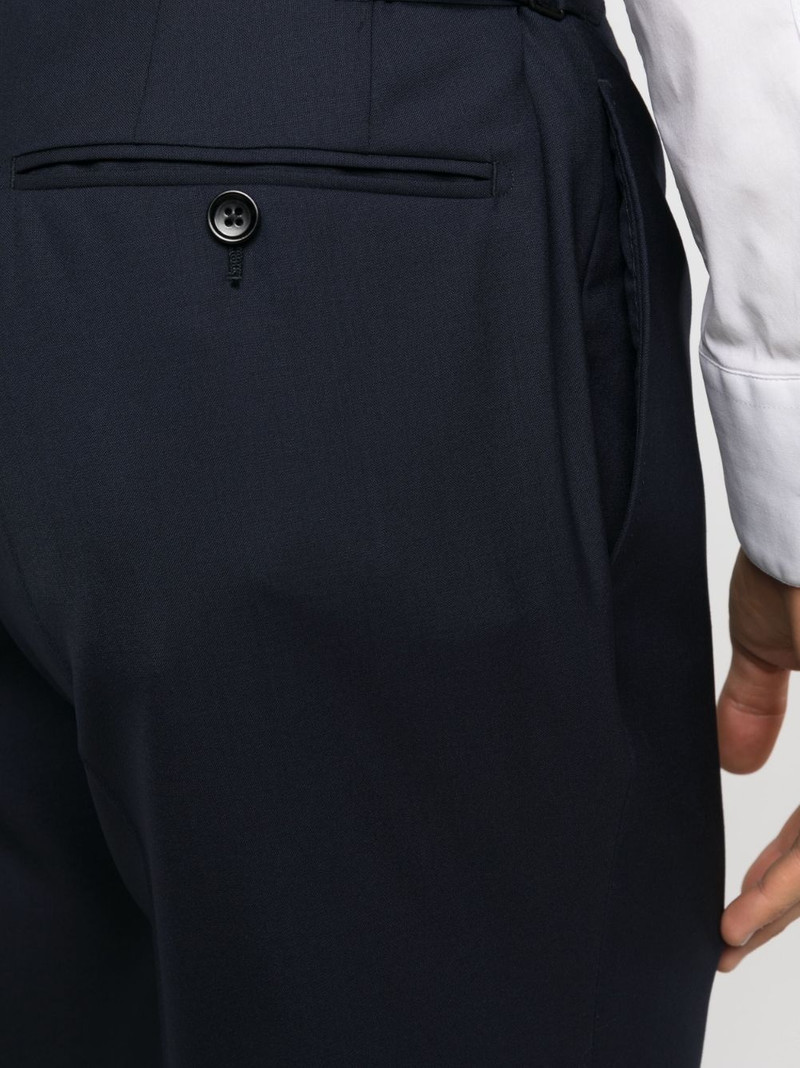 single-breasted wool suit 6