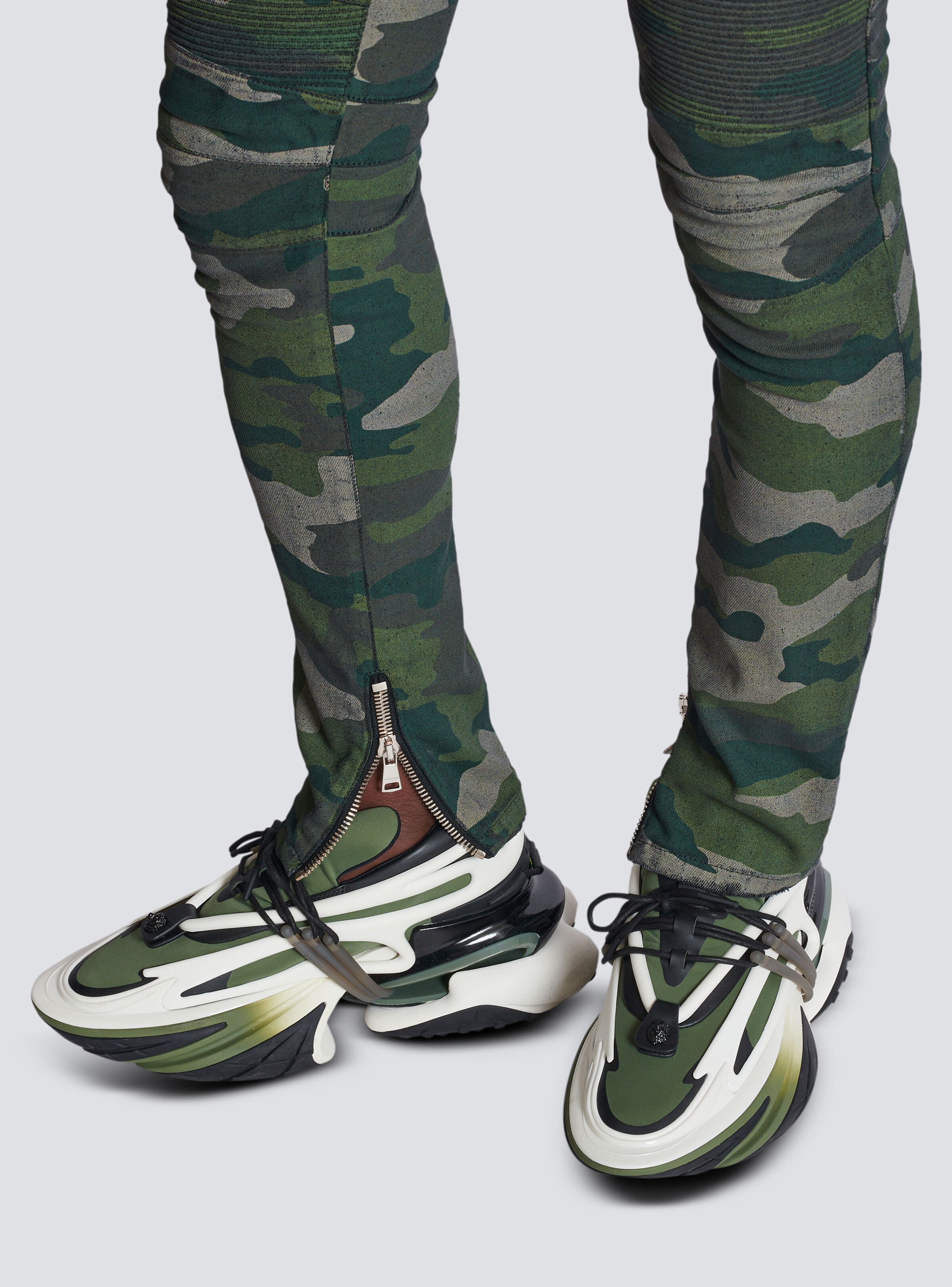 Slim-fit jeans in Camouflage denim with ribbed details - 8