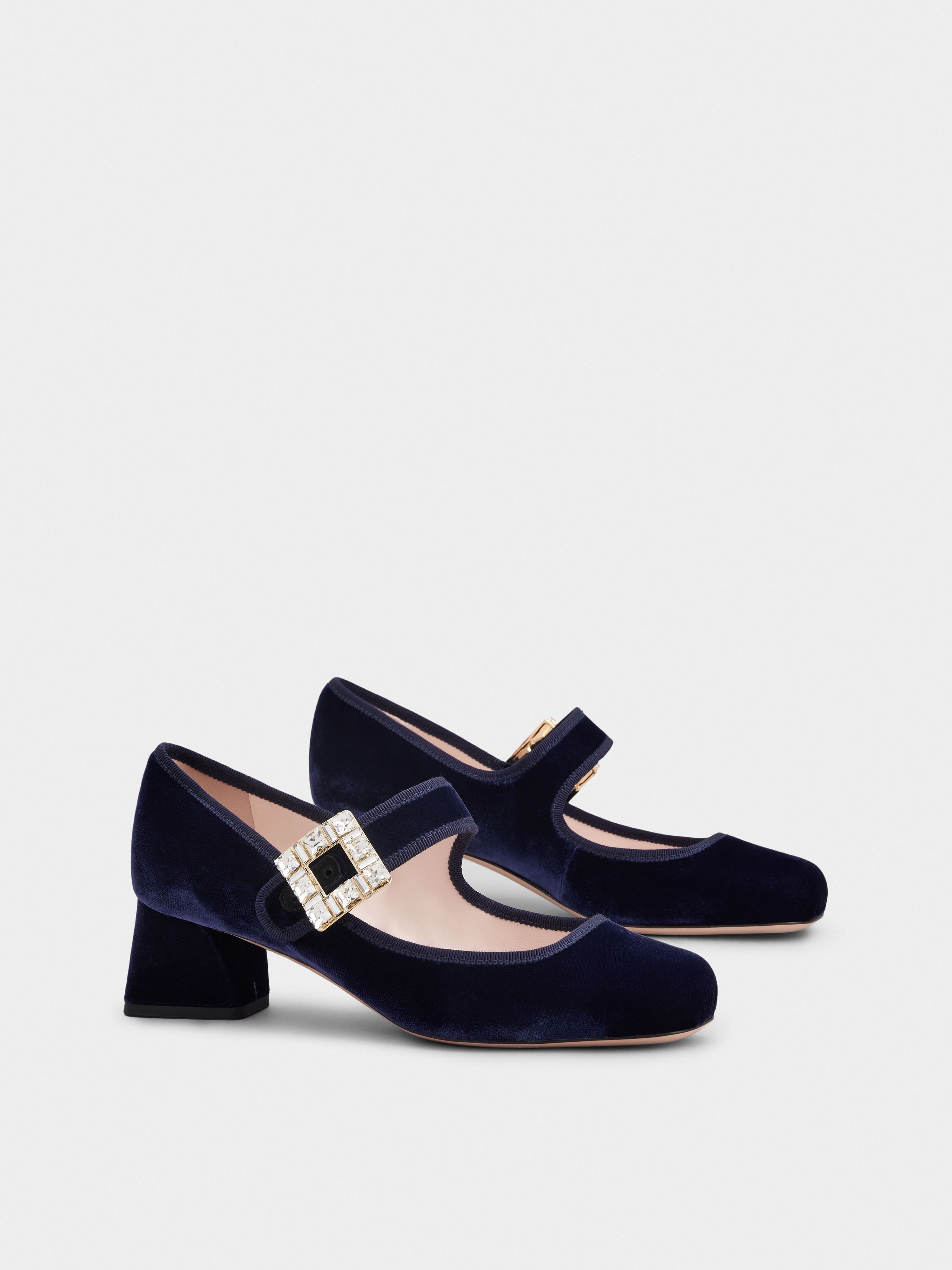 Très Vivier Babies Piping Strass Buckle Pumps in Velvet - 2