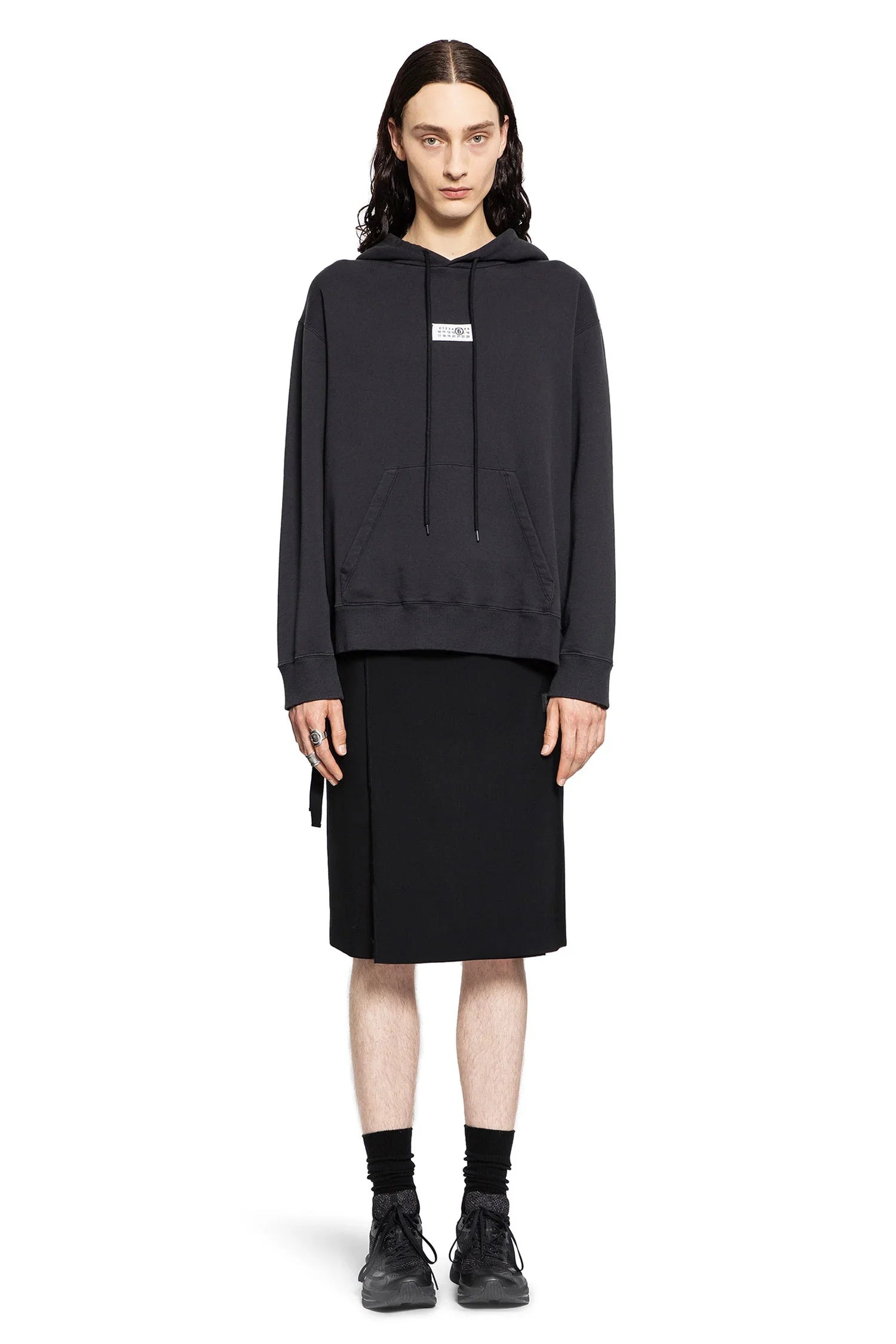 Hooded-Sweatshirt-With-Logo - 4