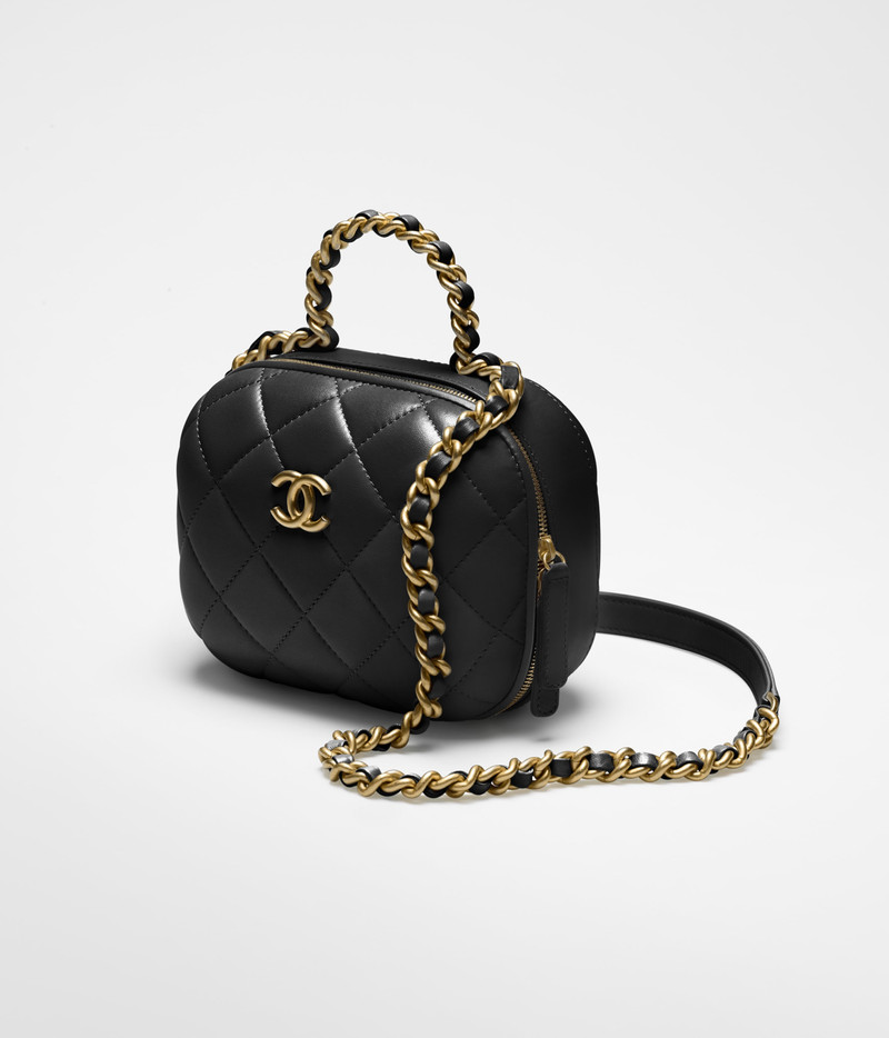 CHANEL Small Vanity Case outlook